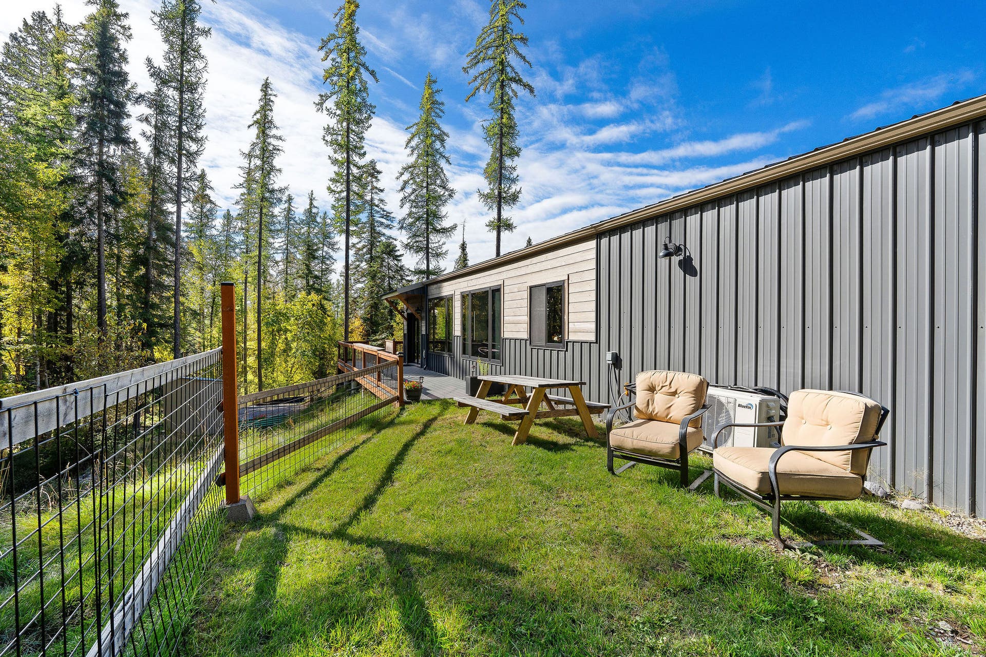 687 N Valley Drive, Whitefish, MT 59937 687 N Valley Drive, Whitefish, MT 59937