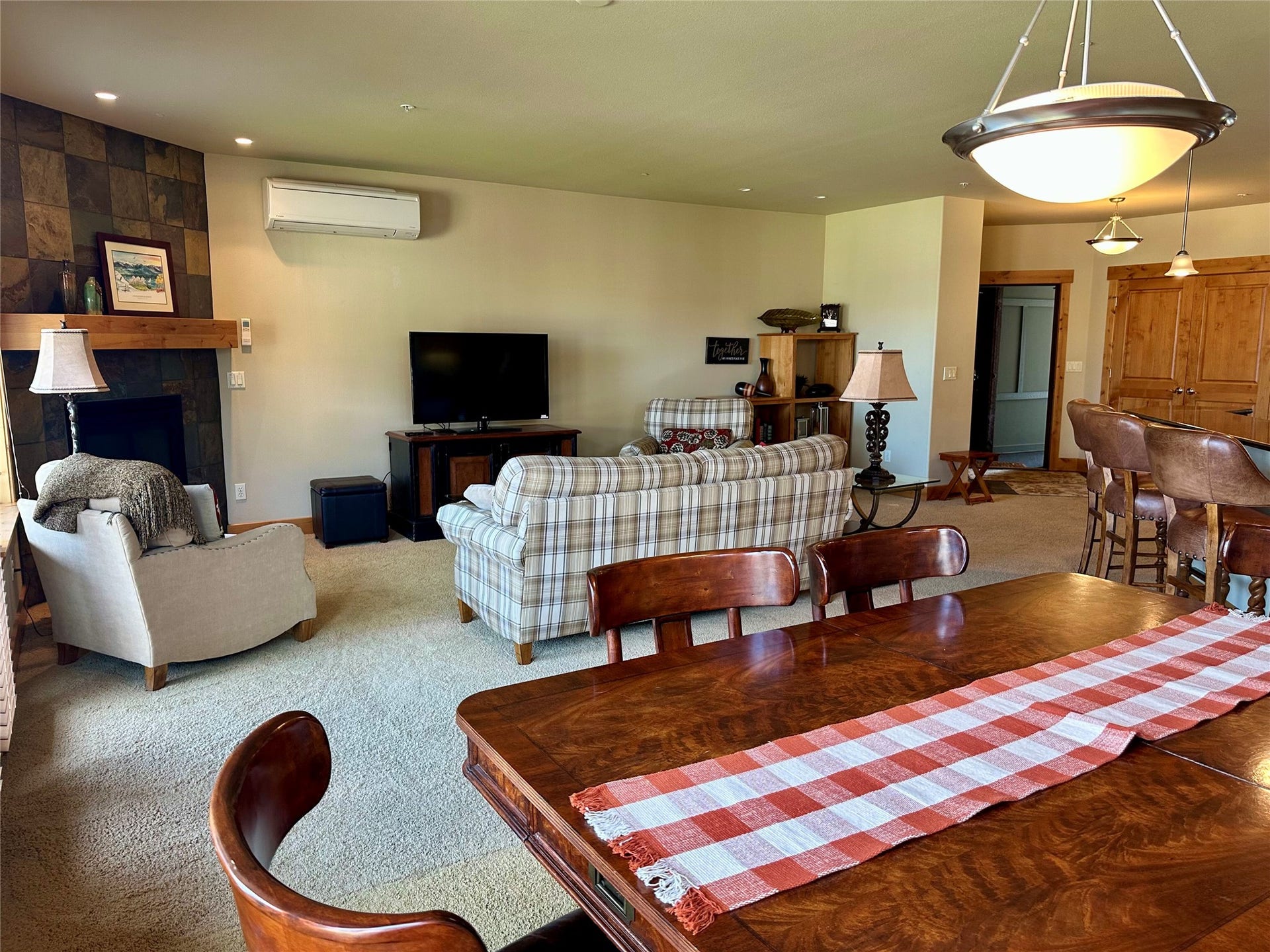 7175 US Hwy 93 S, Building 4, #202, Lakeside, MT 59922 7175 US Hwy 93 S, Building 4, #202, Lakeside, MT 59922