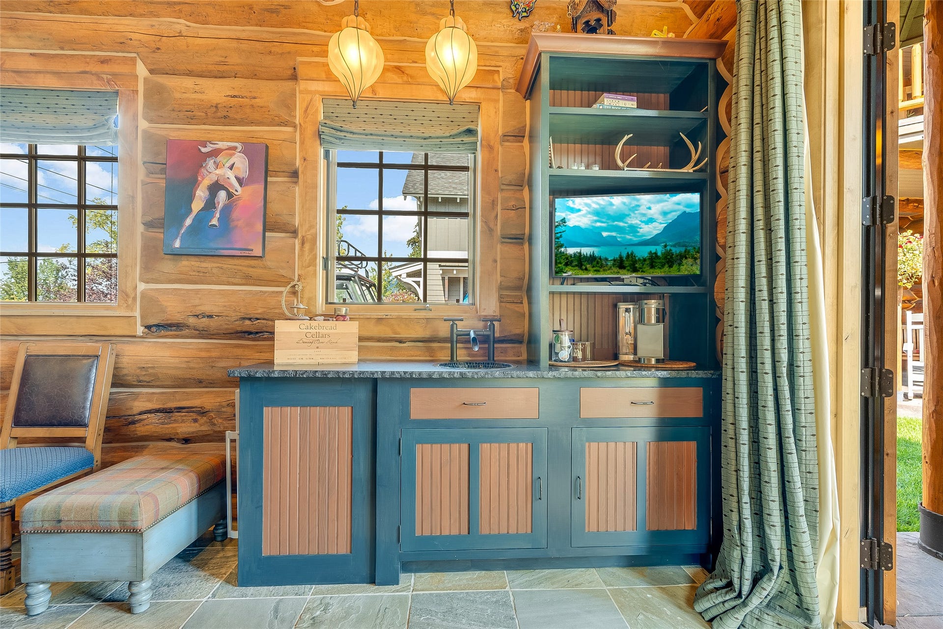 30 Washington Avenue, Whitefish, MT 59937 Detached studio suite.
