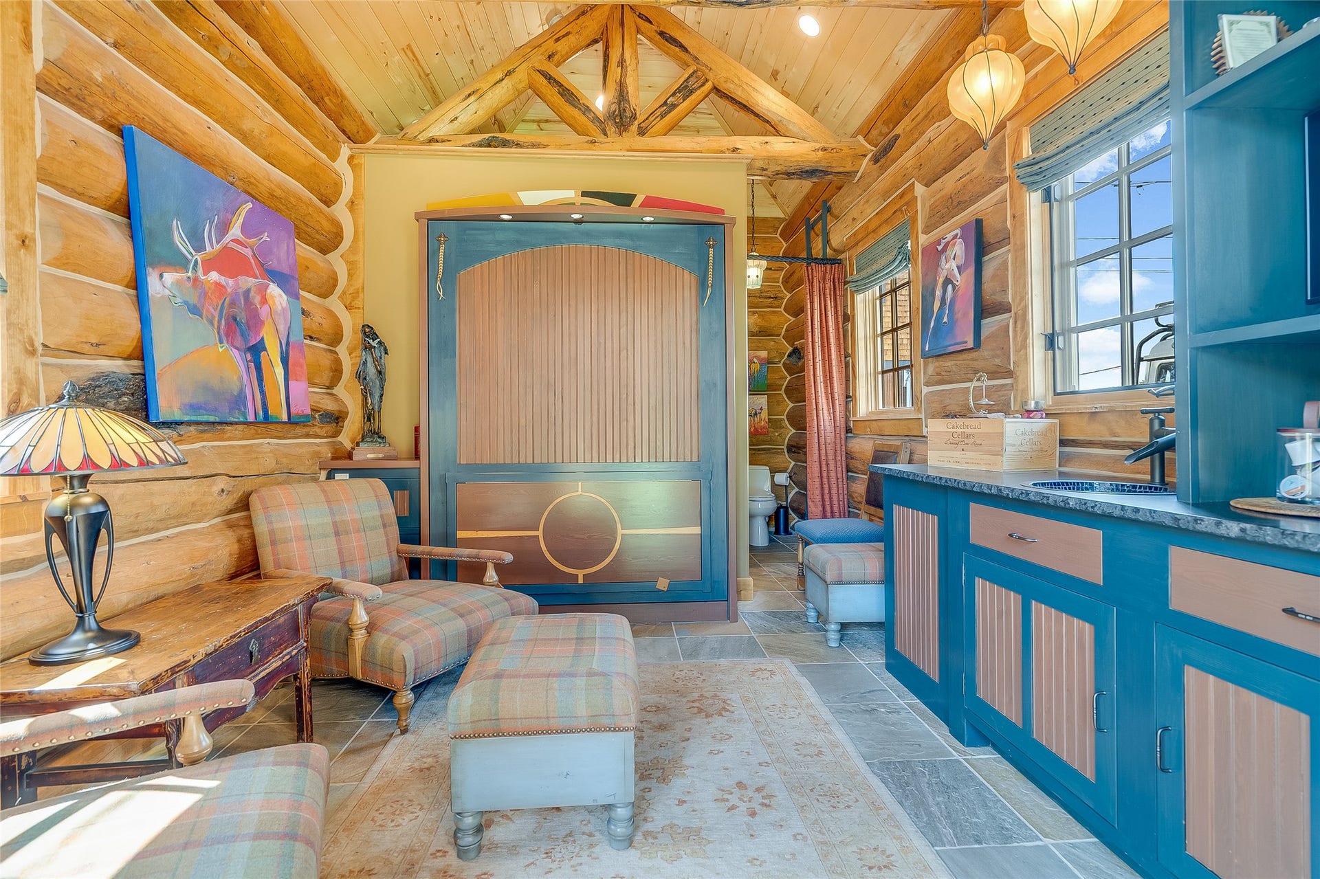 30 Washington Avenue, Whitefish, MT 59937 Detached studio suite as living.