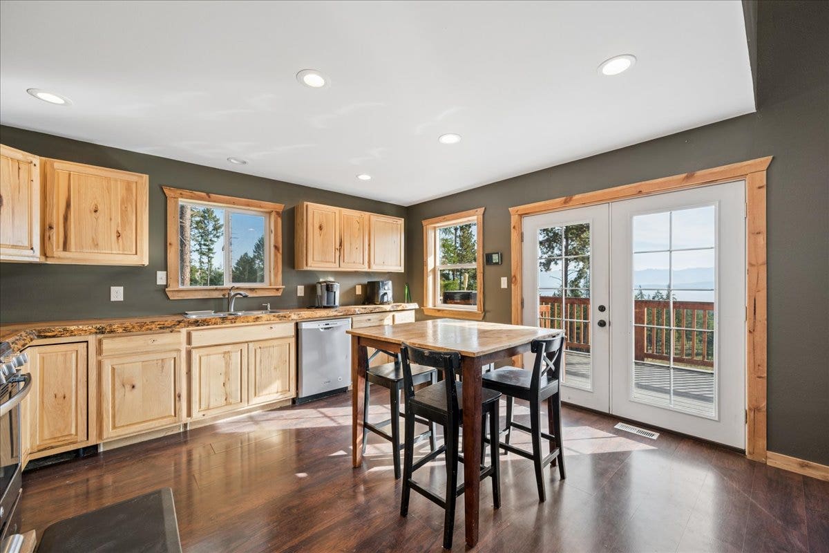 448 Cloud Creek Road, Somers, MT 59932 Kitchen View