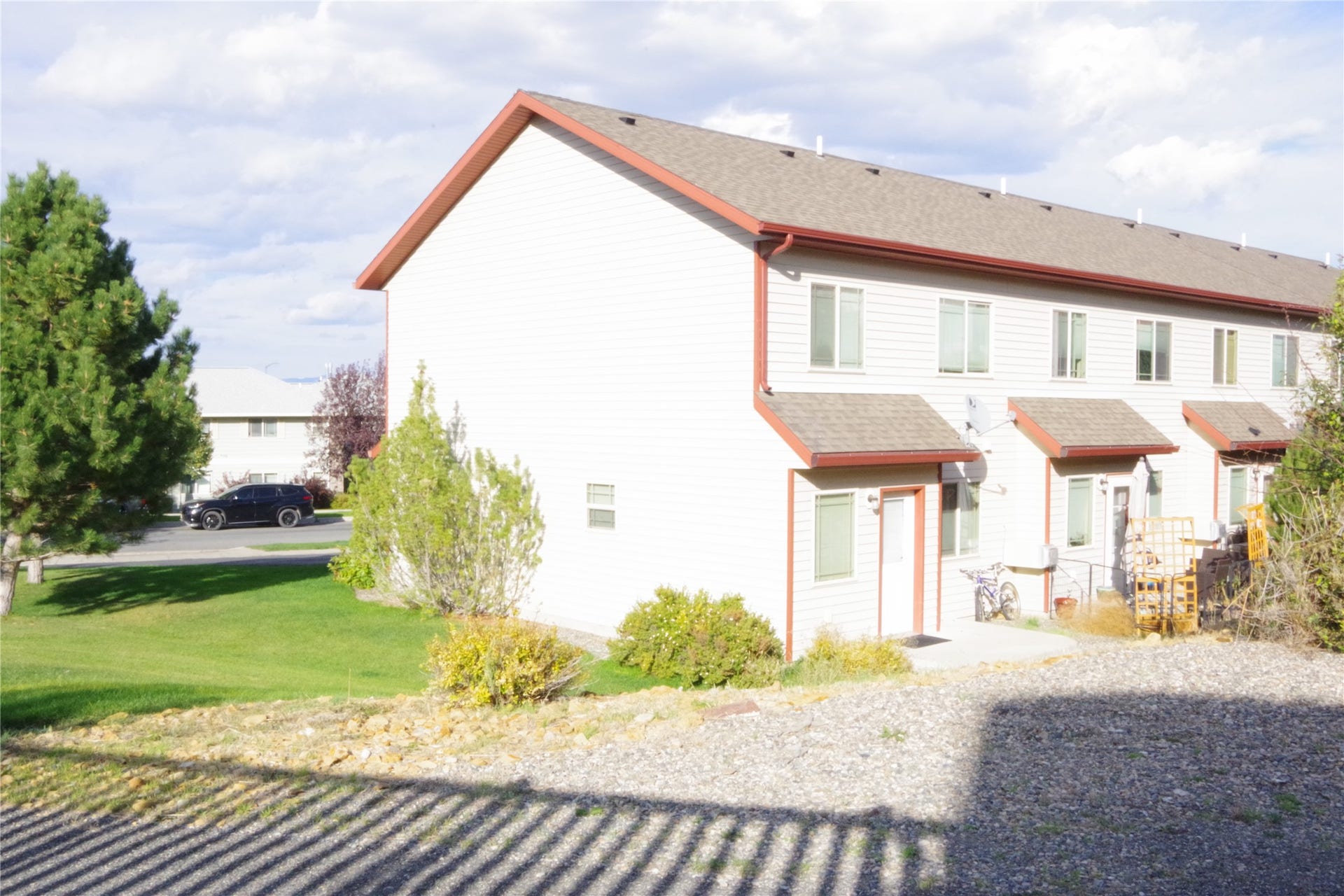711 Sonoma Drive, Helena, MT 59601 711 Sonoma Drive, Helena, MT 59601