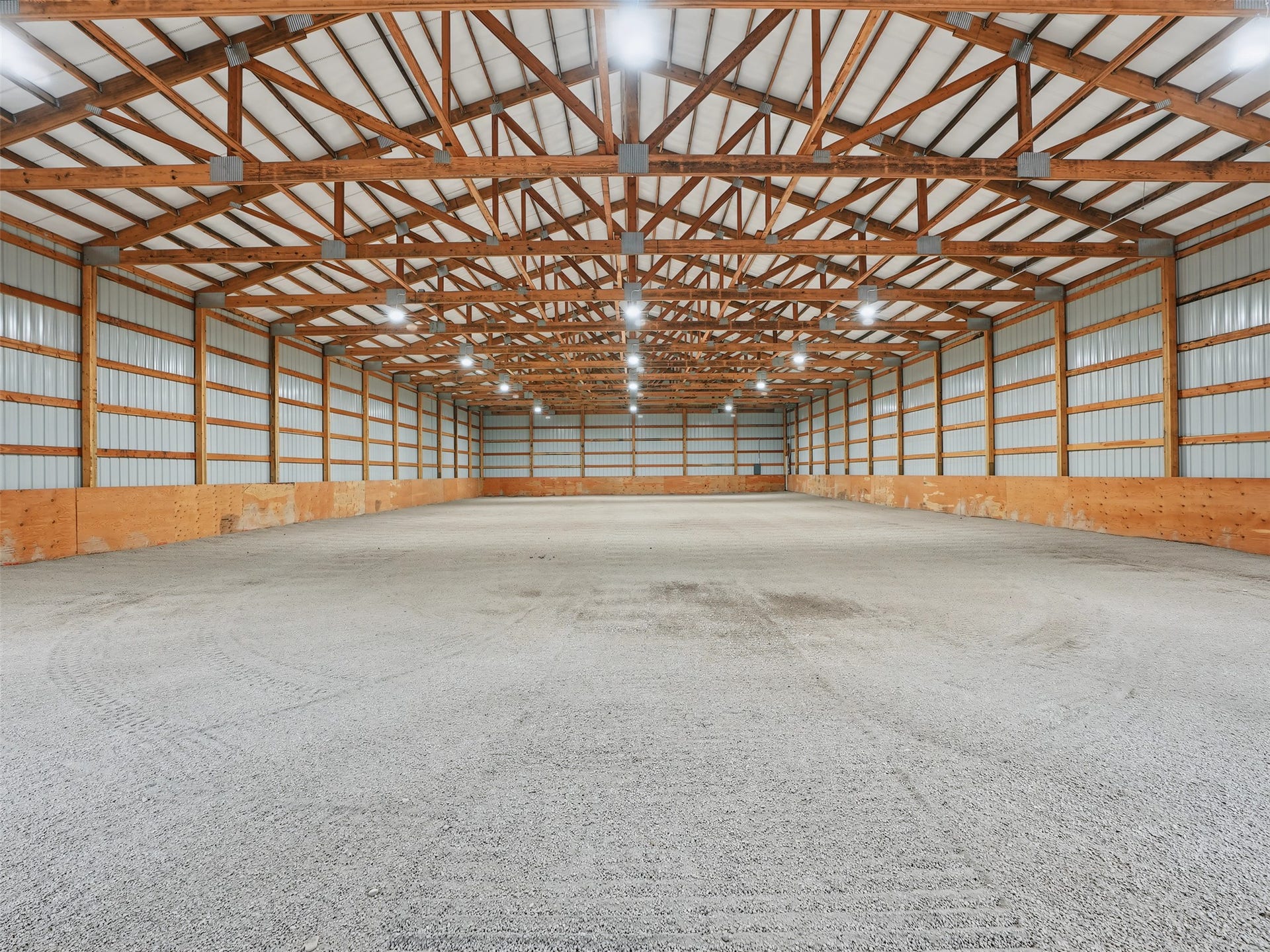 622 Wild Swan Trail, Bigfork, MT 59911 140' x 60' Indoor Arena w/LED lighting and sand footing