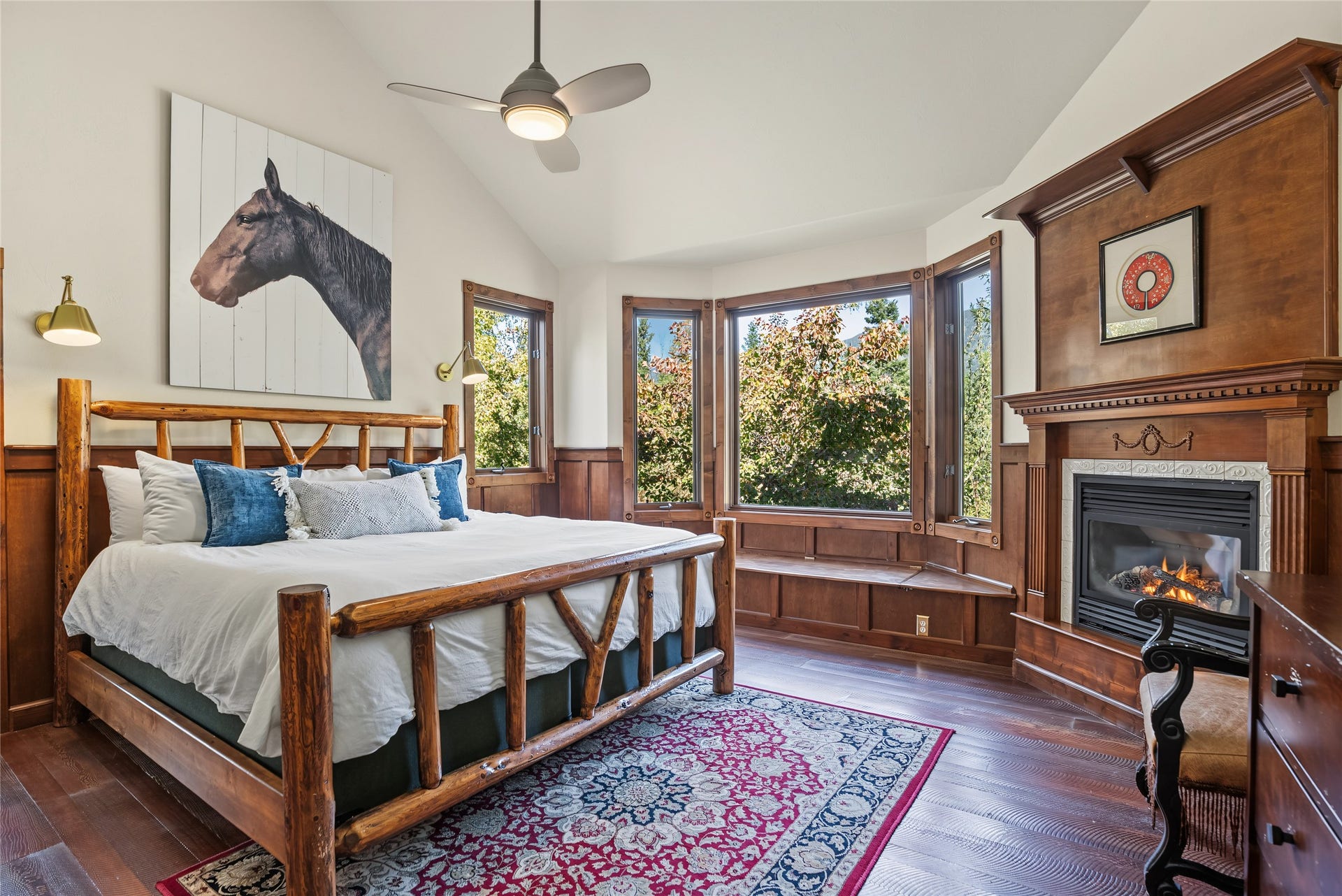 622 Wild Swan Trail, Bigfork, MT 59911 Main level primary bedroom