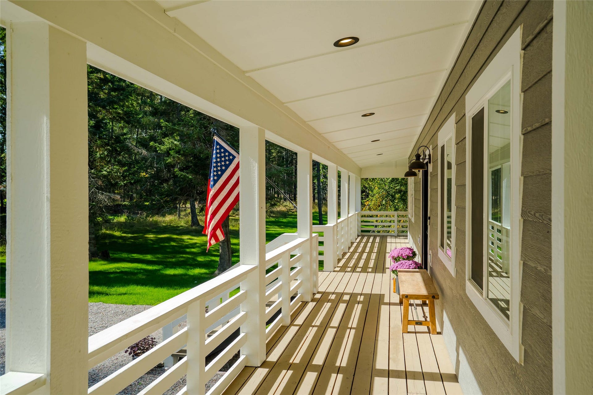 4926 Foothill Road, Bigfork, MT 59911 4926 Foothill Road, Bigfork, MT 59911