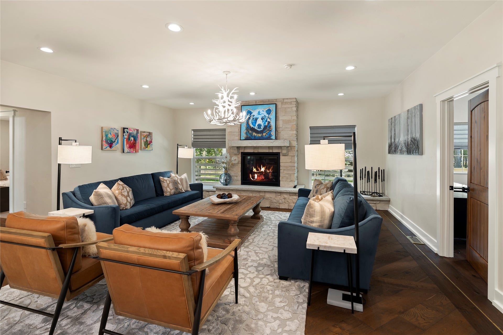 4926 Foothill Road, Bigfork, MT 59911 Living area