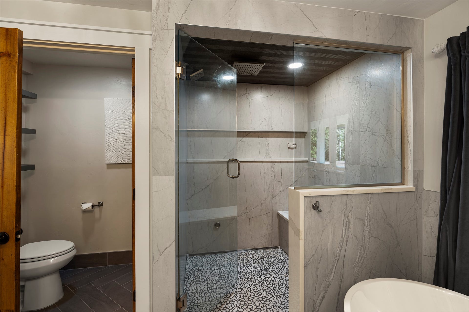 4926 Foothill Road, Bigfork, MT 59911 Luxurious steam shower in Primary bathroom