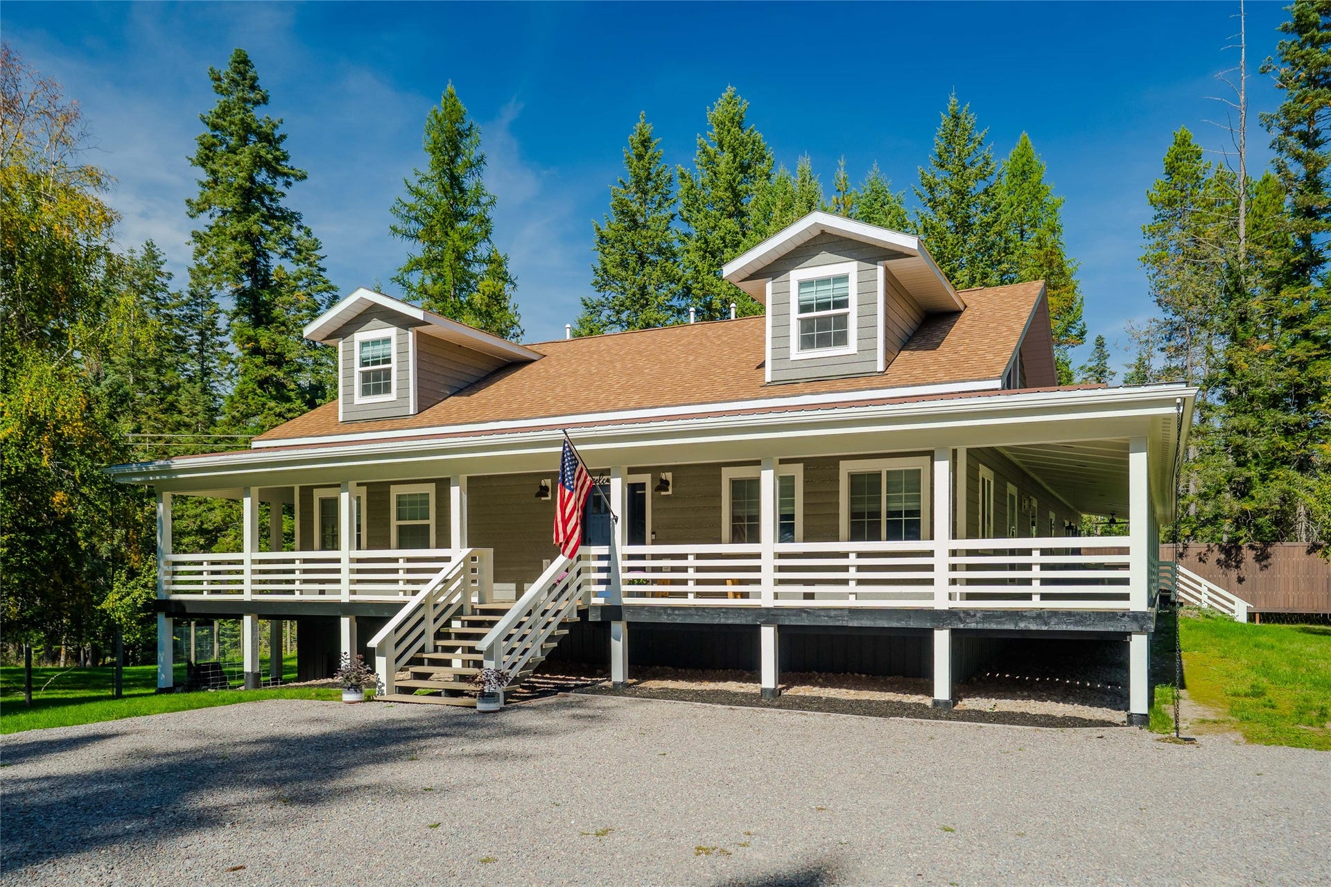 4926 Foothill Road, Bigfork, MT 59911 Driveway view