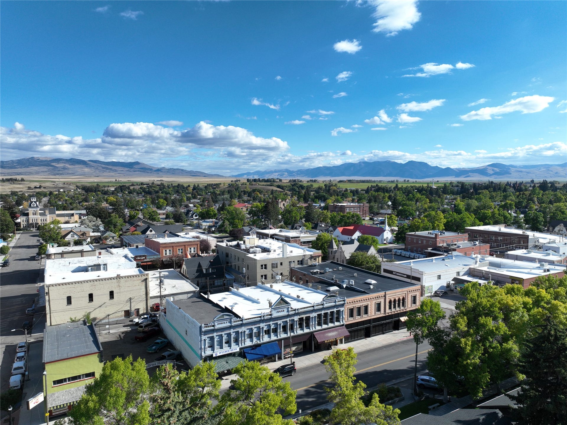 26 S Montana Street, Dillon, MT 59725