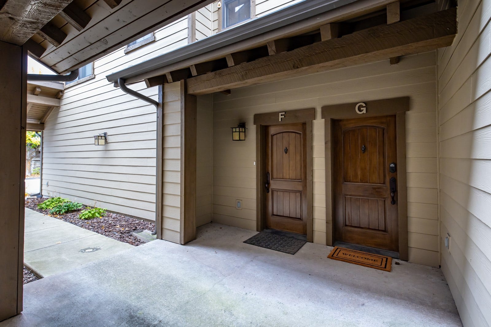 6305 Locarno Drive, #G, Whitefish, MT 59937 6305 Locarno Drive, #G, Whitefish, MT 59937