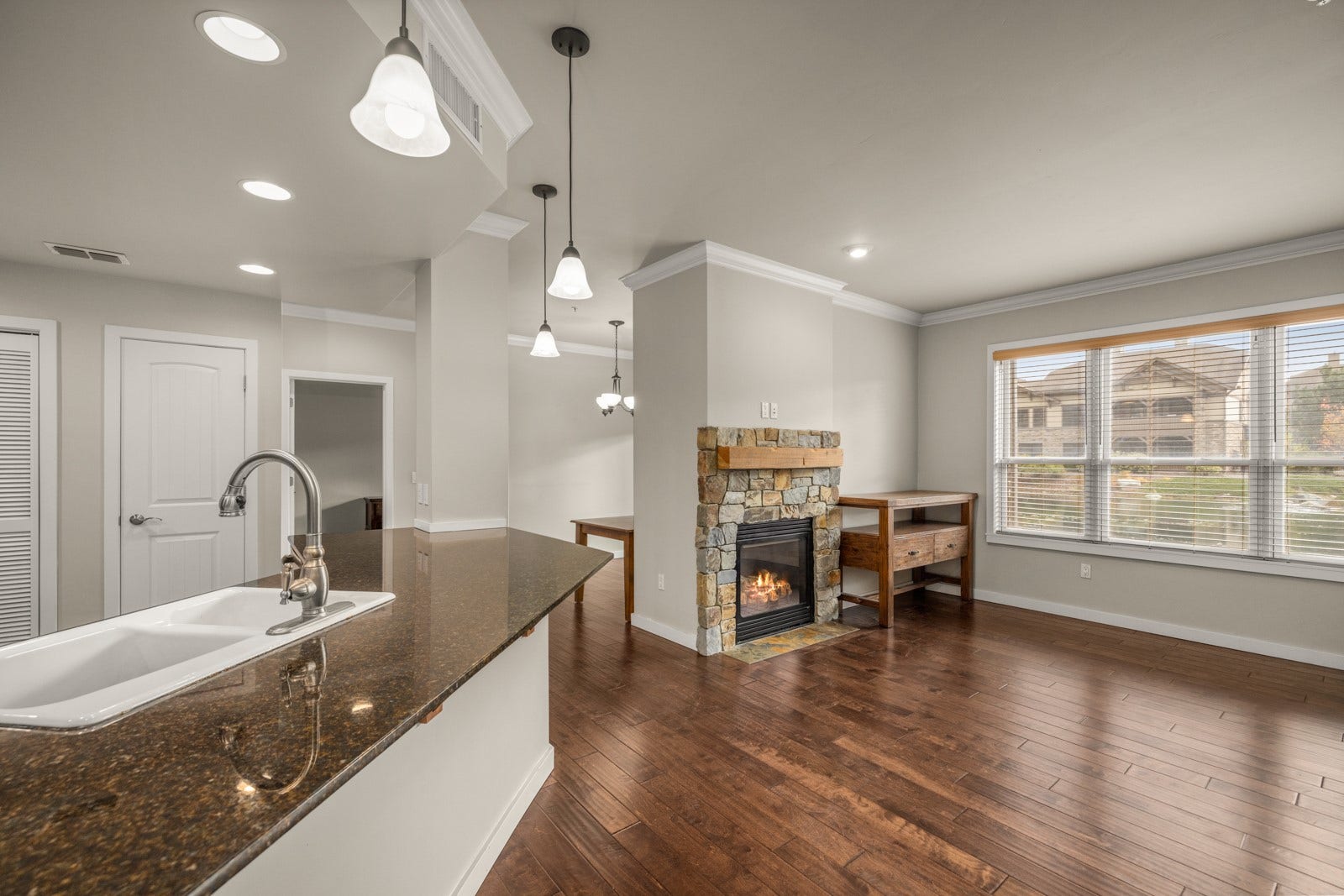 6305 Locarno Drive, #G, Whitefish, MT 59937 Kitchen/Living/
Fireplace