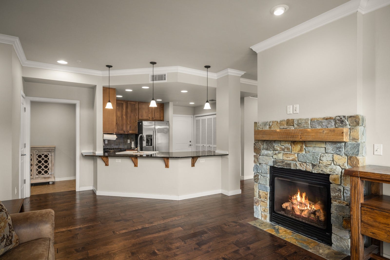 6305 Locarno Drive, #G, Whitefish, MT 59937 Living View to Kitchen/Entry