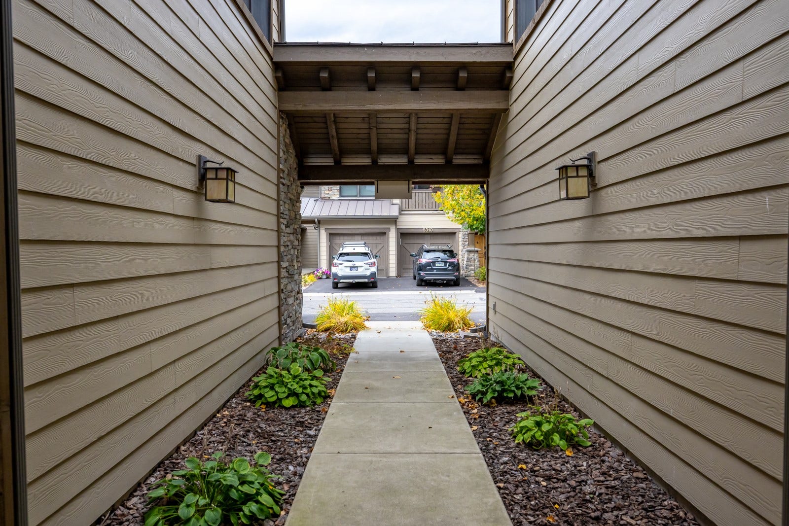 6305 Locarno Drive, #G, Whitefish, MT 59937 6305 Locarno Drive, #G, Whitefish, MT 59937