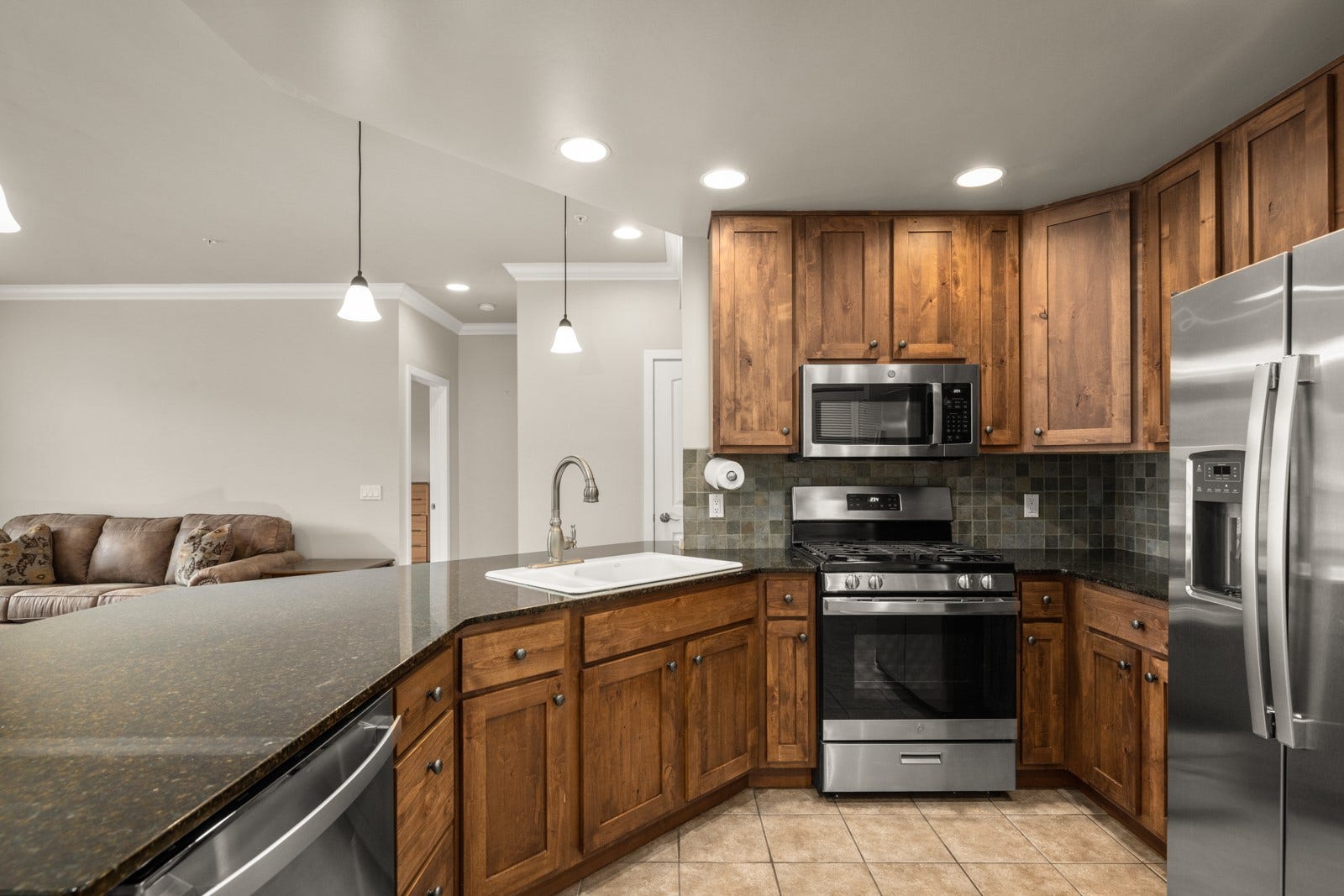 6305 Locarno Drive, #G, Whitefish, MT 59937 Kitchen