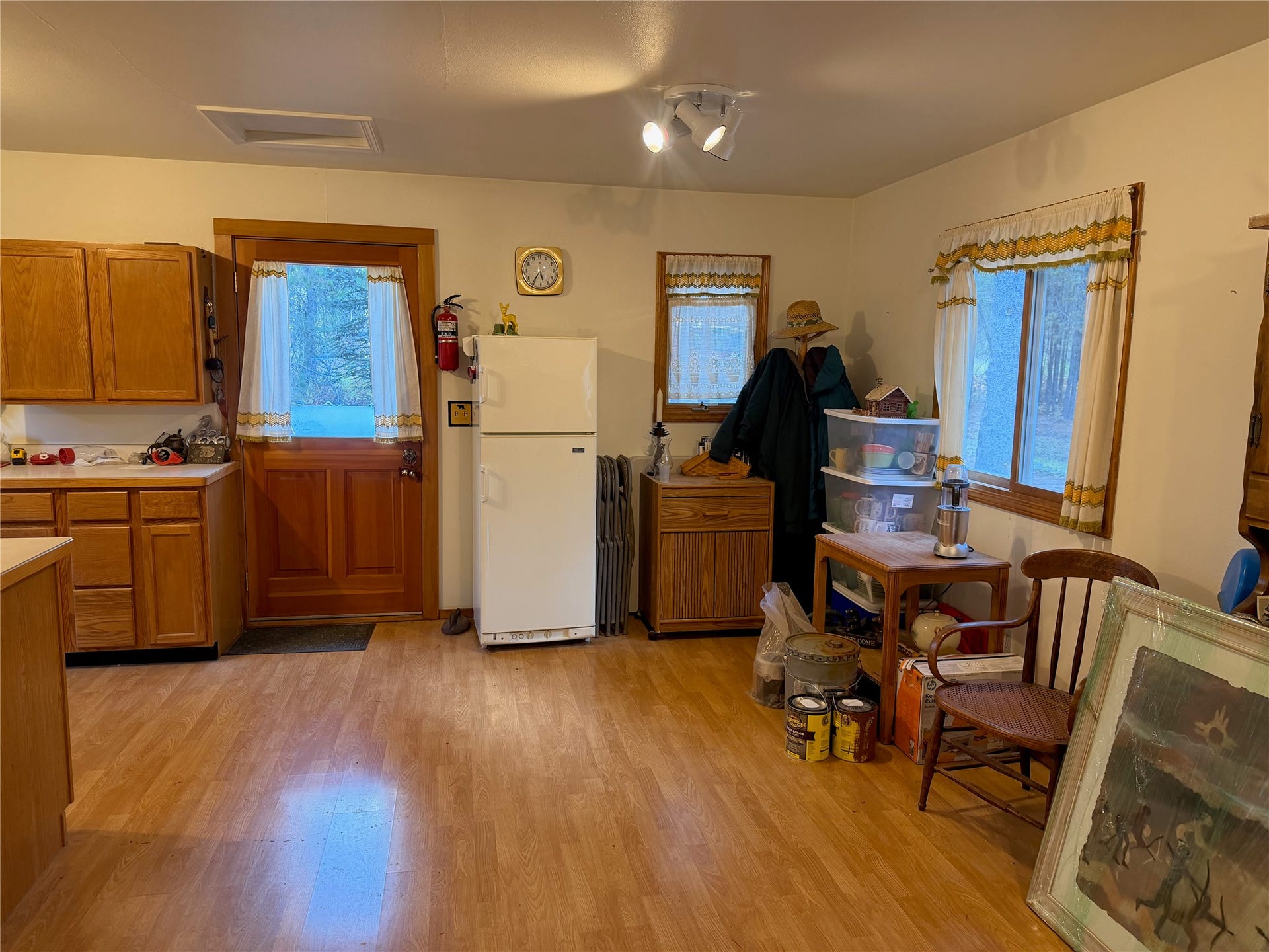 10601 North Fork Road, Polebridge, MT 59928 Kitchen