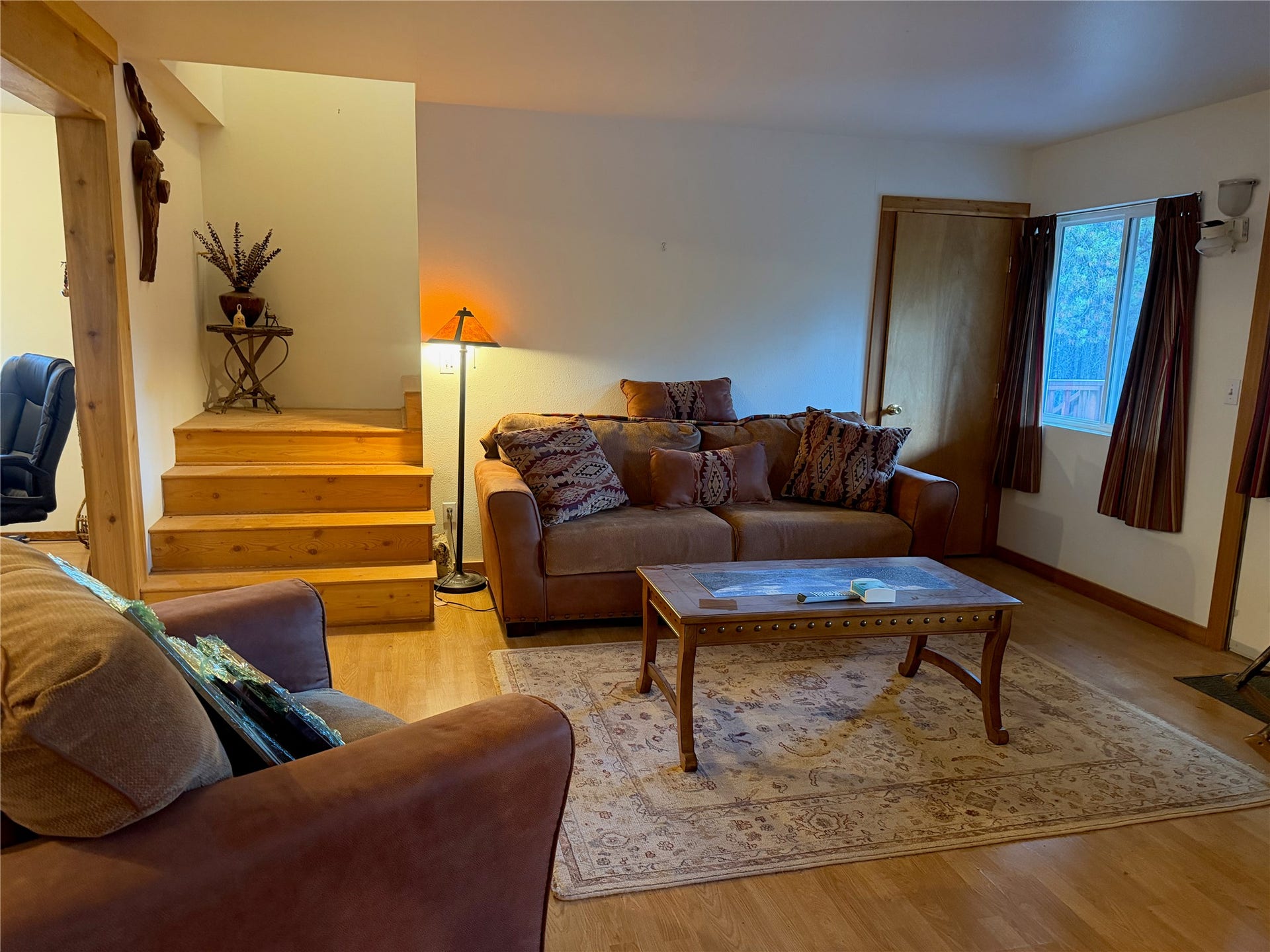 10601 North Fork Road, Polebridge, MT 59928 Living Room