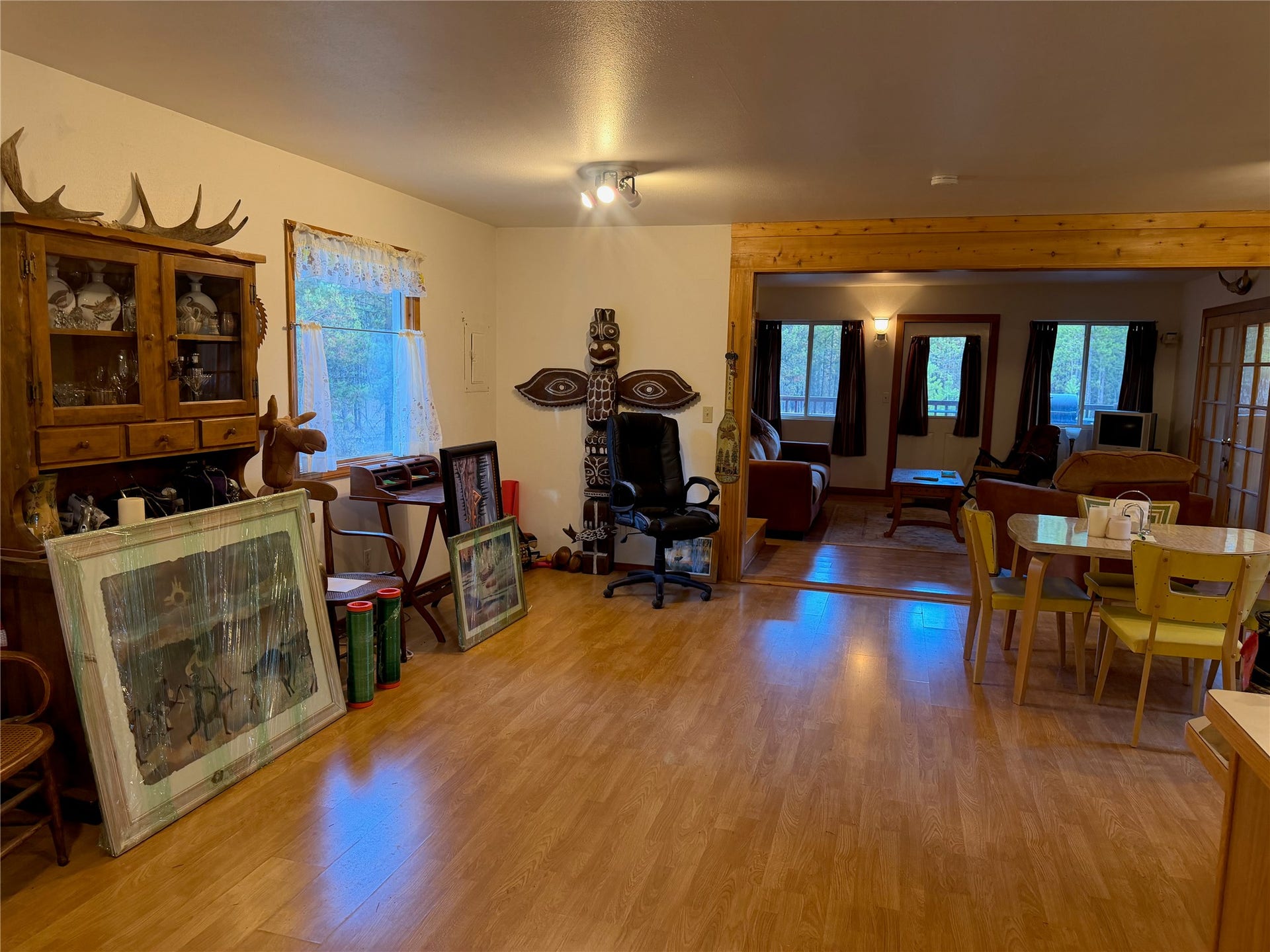 10601 North Fork Road, Polebridge, MT 59928 Dining