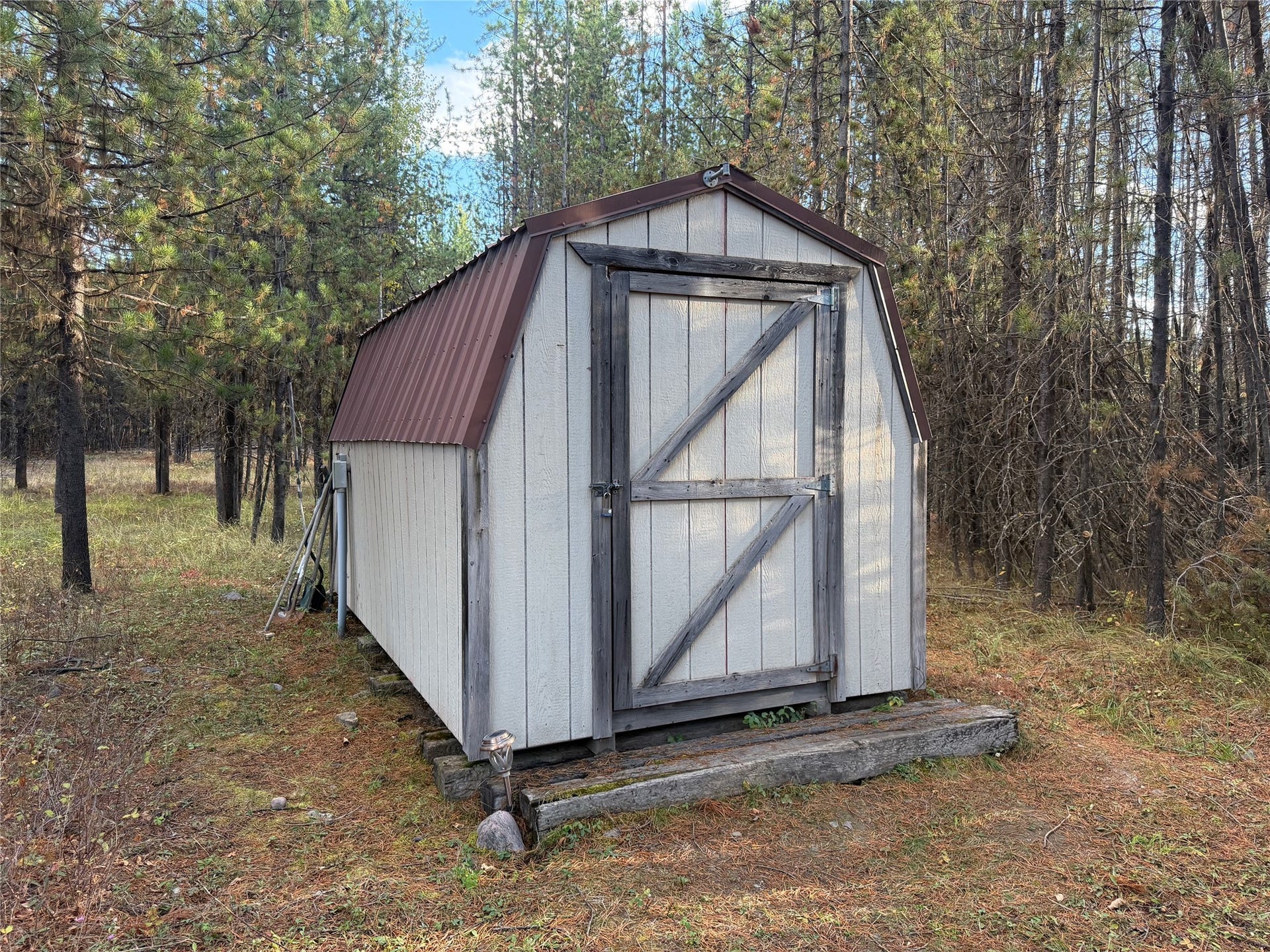 10601 North Fork Road, Polebridge, MT 59928 Shed