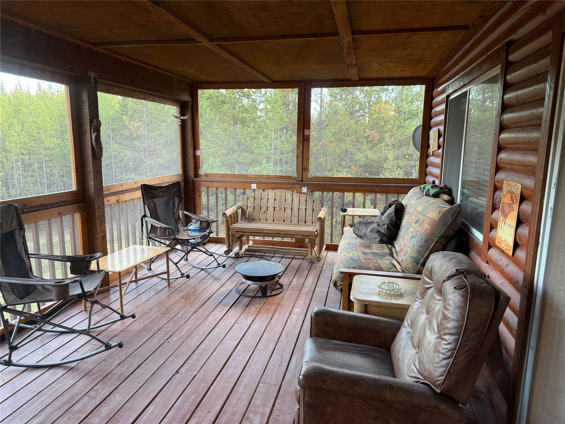 10601 North Fork Road, Polebridge, MT 59928 Screened Upper Deck