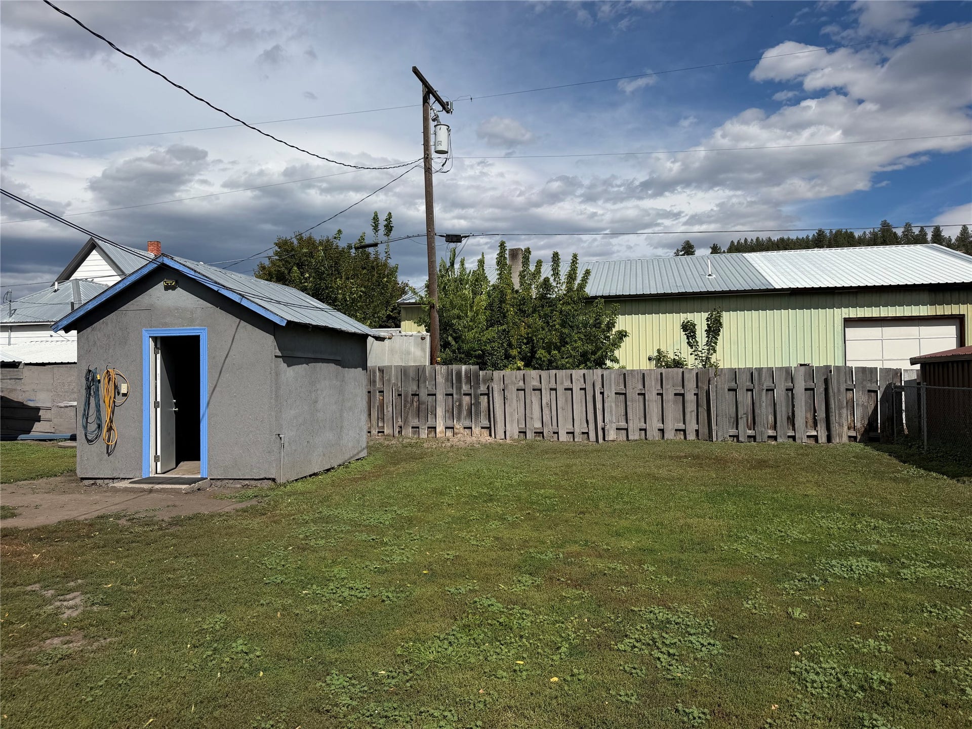 208 E Meany Street, Plains, MT 59859
