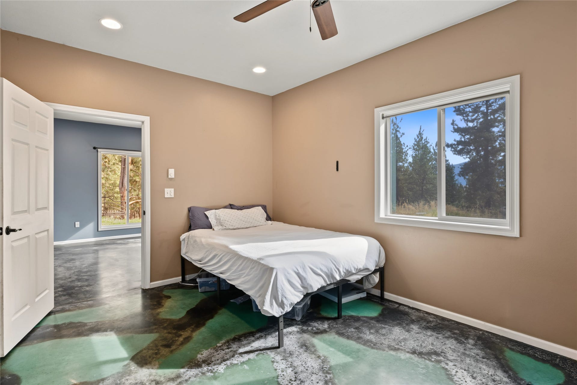 35 High Country Road, Plains, MT 59859 35 High Country Road, Plains, MT 59859