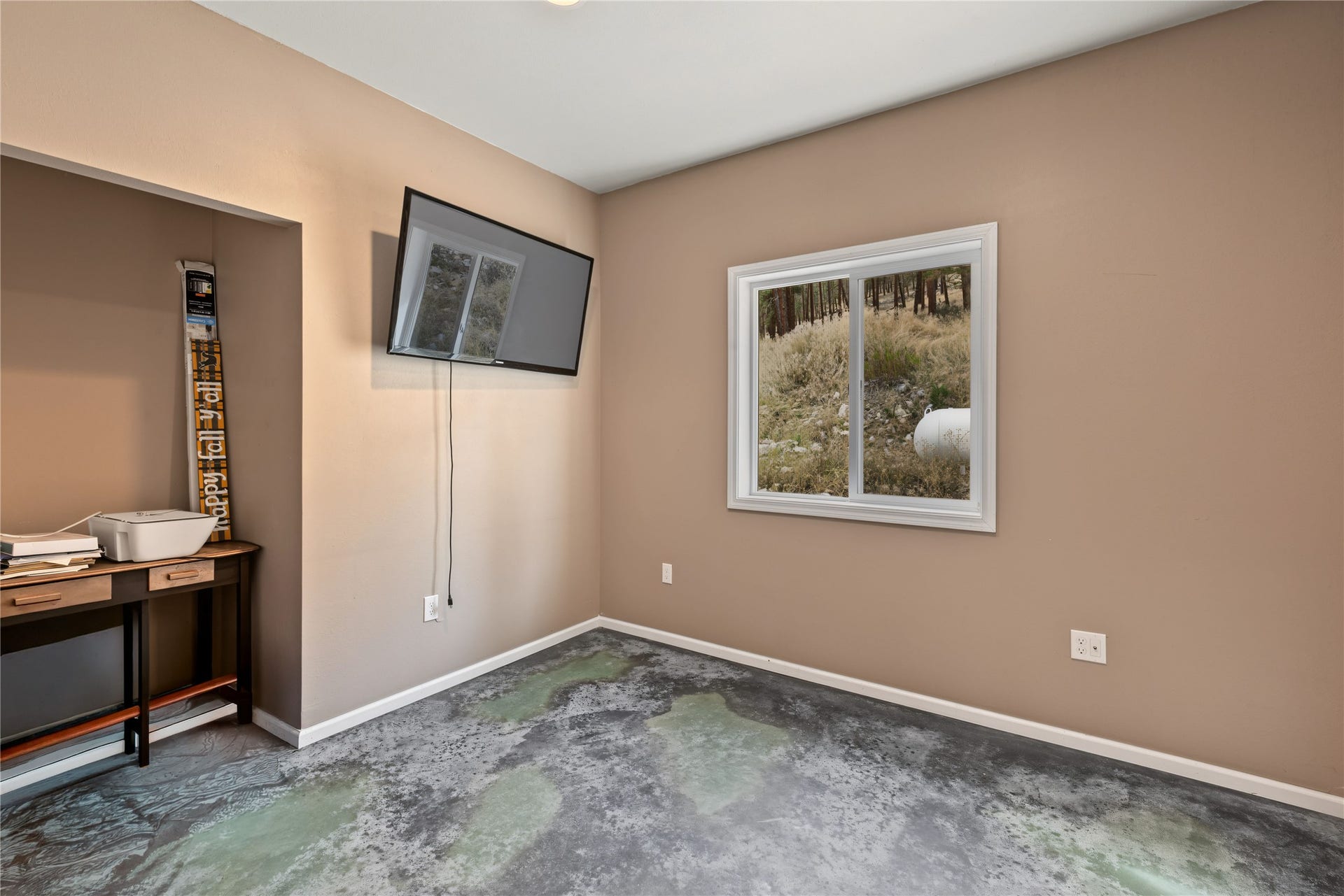 35 High Country Road, Plains, MT 59859 35 High Country Road, Plains, MT 59859