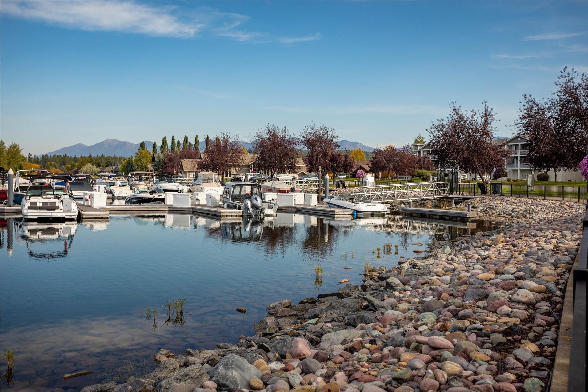 B-1 Eagle Bend Yacht Harbor, Bigfork, MT 59911 B-1 Eagle Bend Yacht Harbor, Bigfork, MT 59911