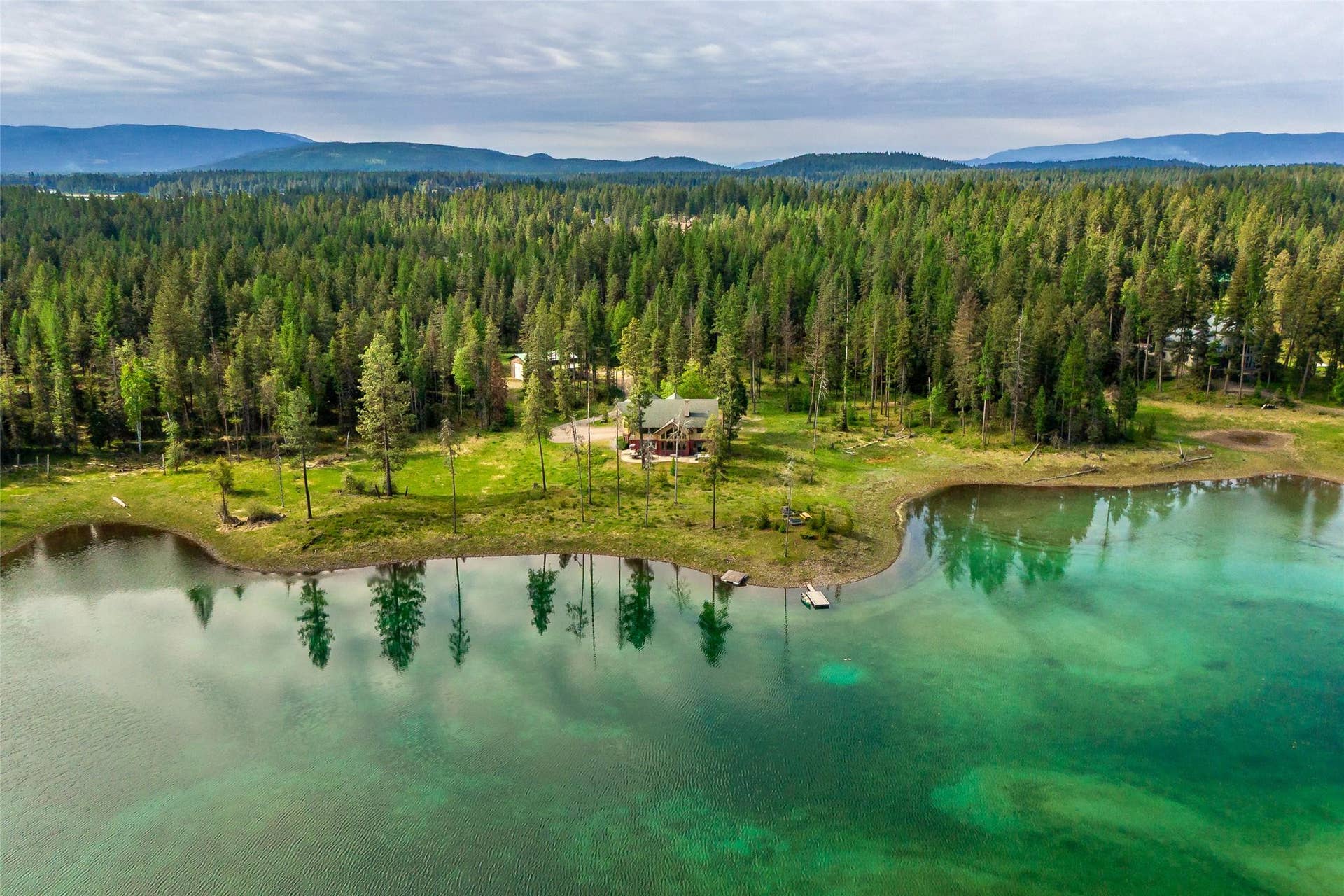 1035 Lake Of The Woods Lane, Bigfork, MT 59911