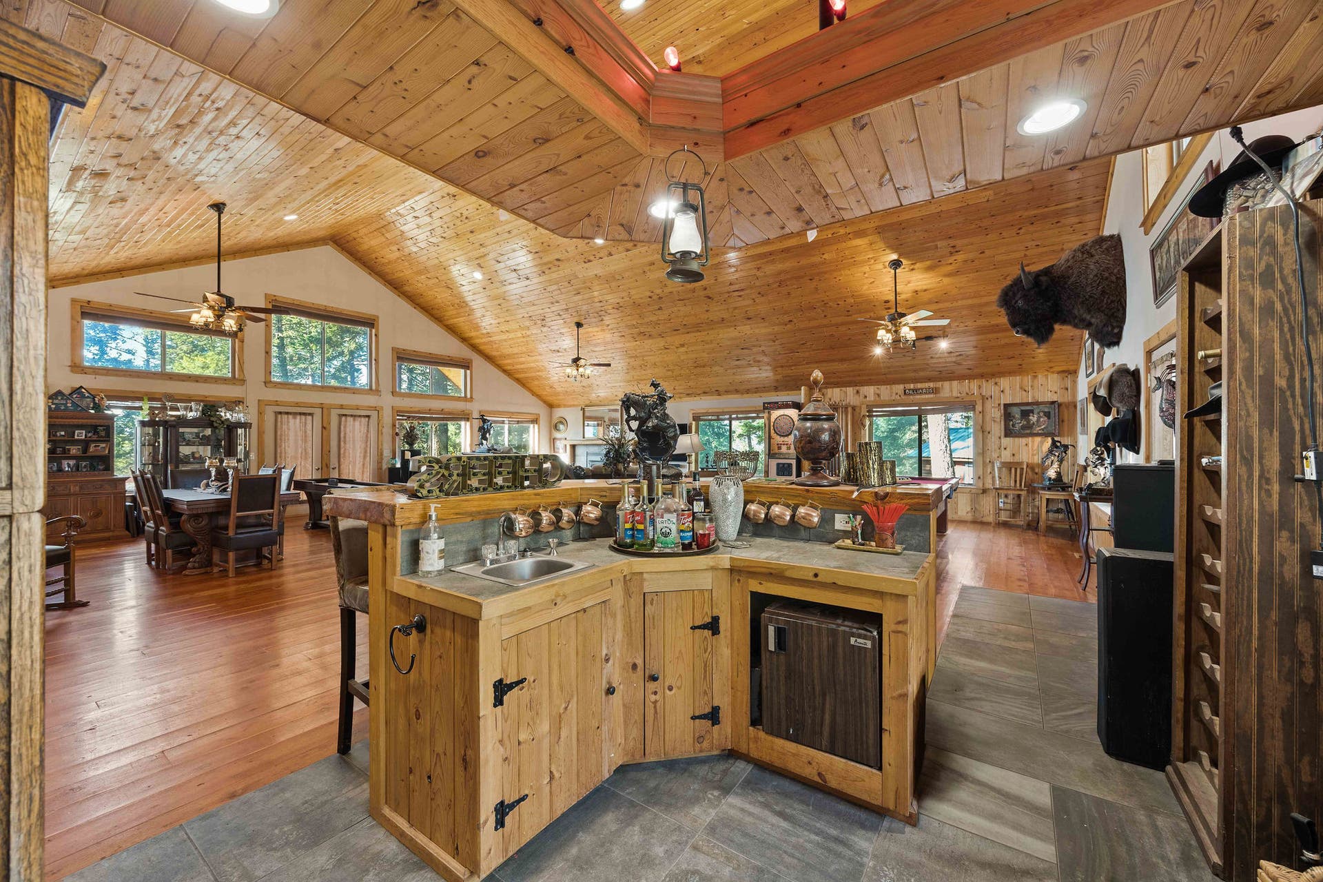 19605 Bower Lane, Proctor, MT 59929 19605 Bower Lane, Proctor, MT 59929