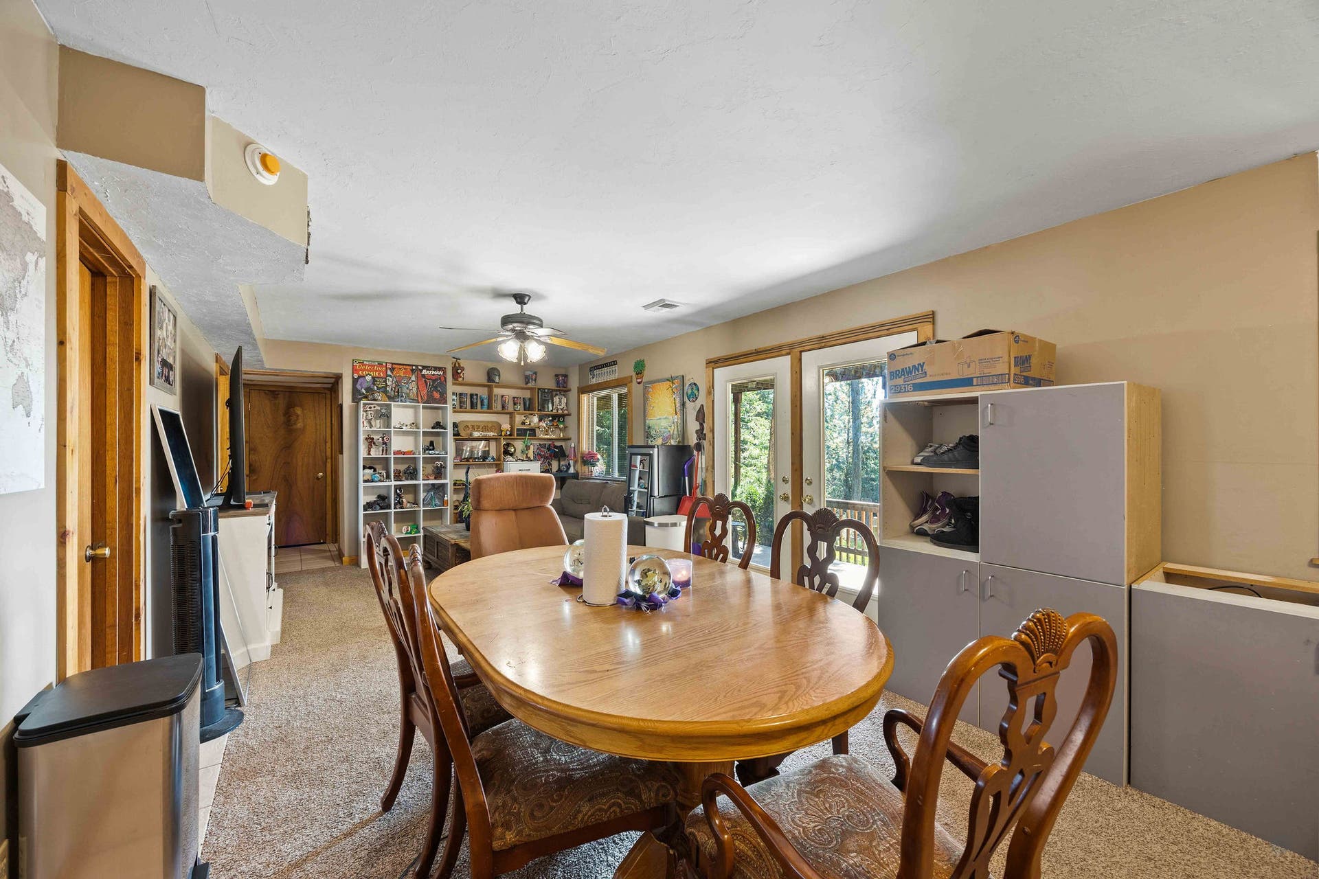 19605 Bower Lane, Proctor, MT 59929 In-law suite
