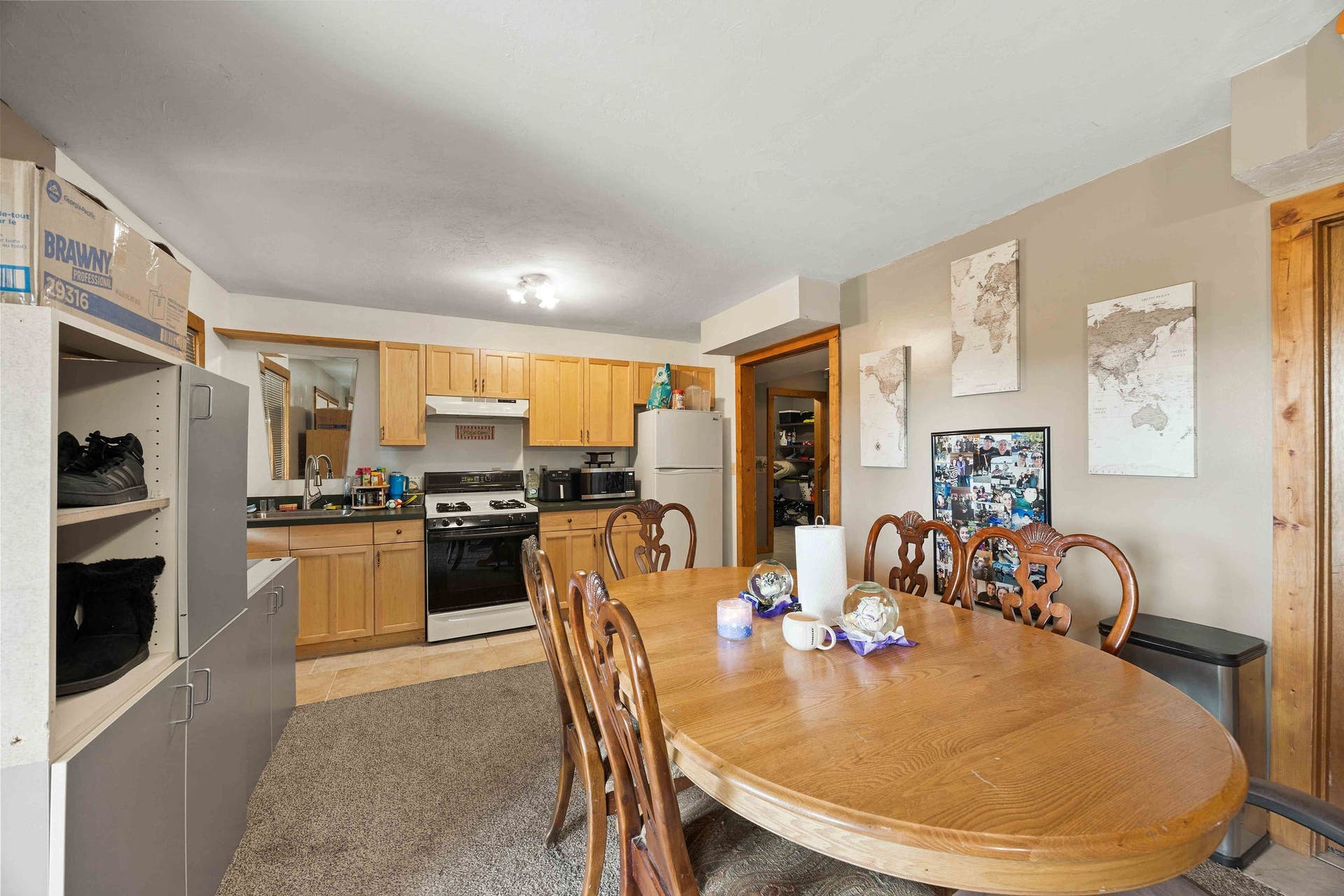 19605 Bower Lane, Proctor, MT 59929 In-law suite