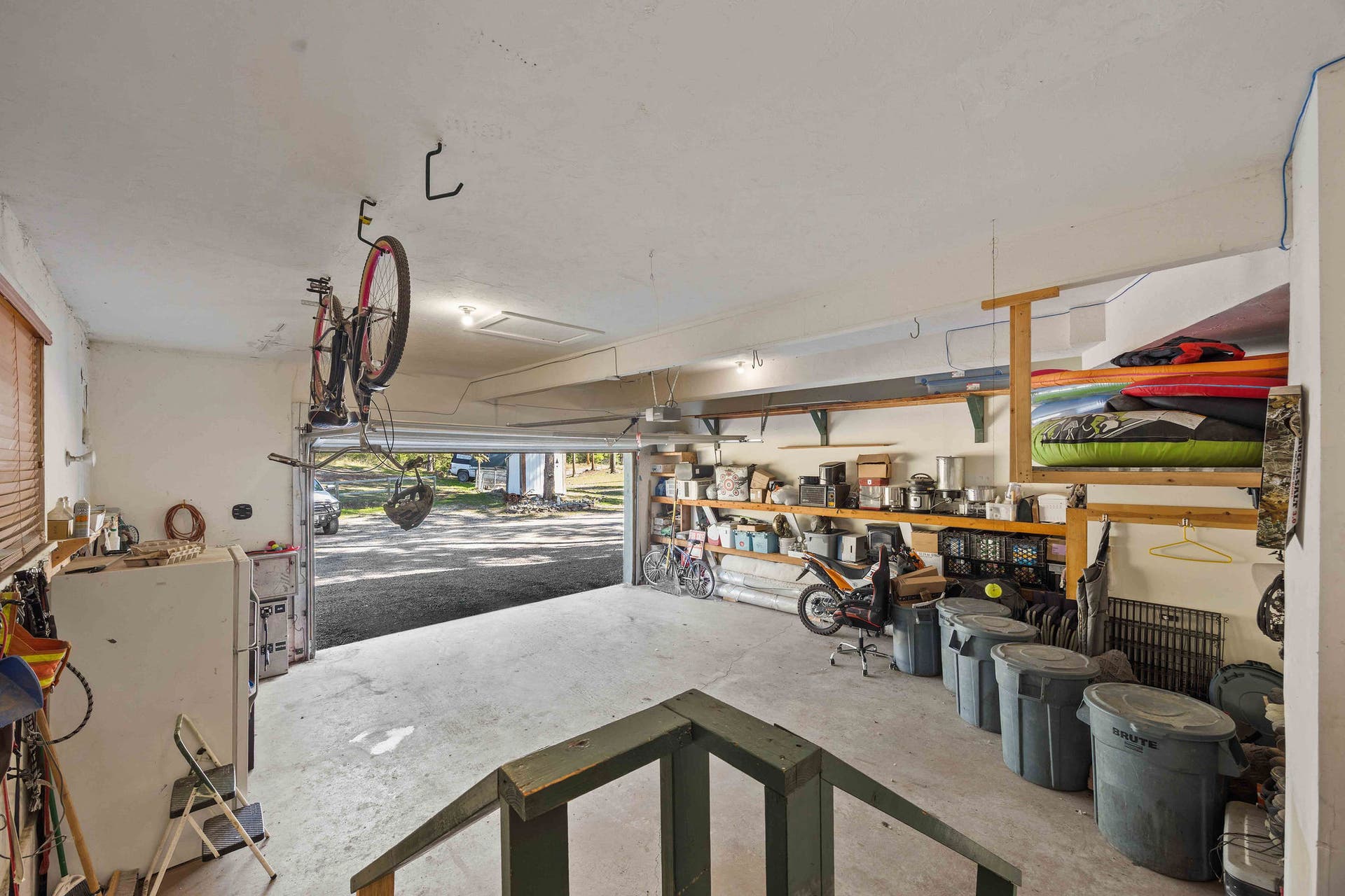19605 Bower Lane, Proctor, MT 59929 2 car Attached Garage