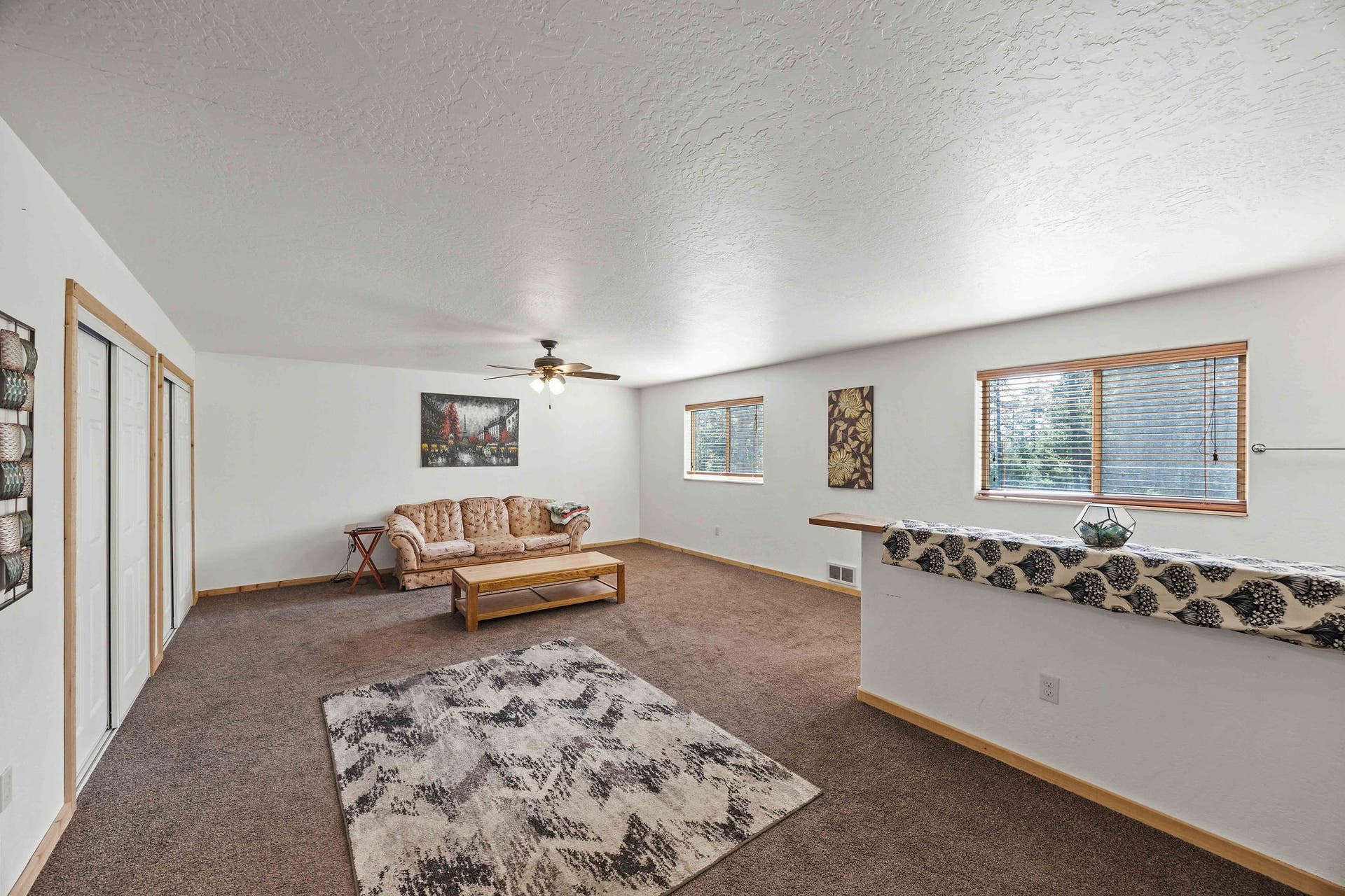 19605 Bower Lane, Proctor, MT 59929 Shop - Guest Living