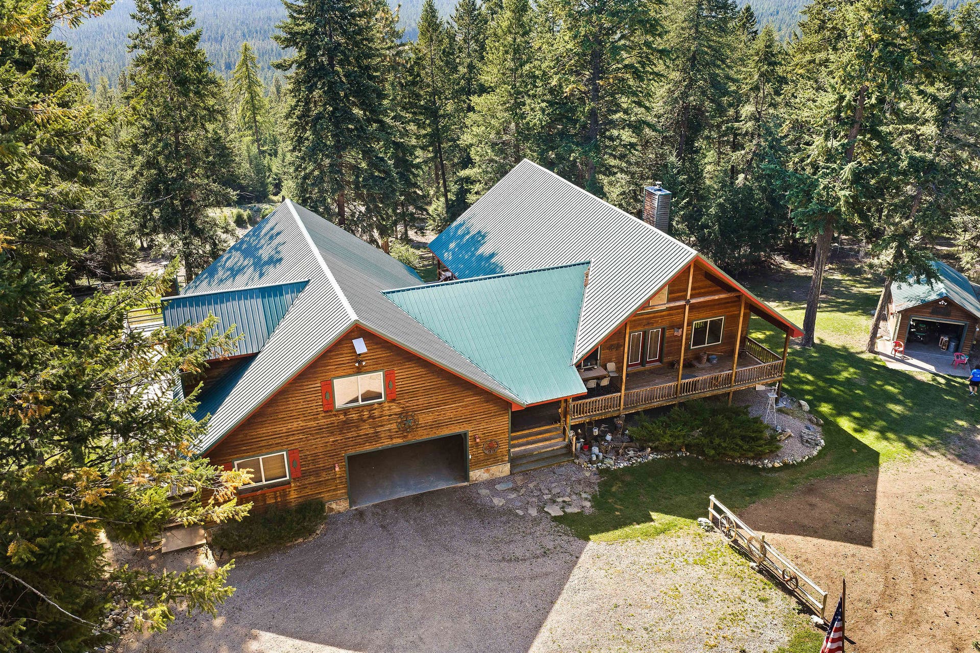 19605 Bower Lane, Proctor, MT 59929 19605 Bower Lane, Proctor, MT 59929
