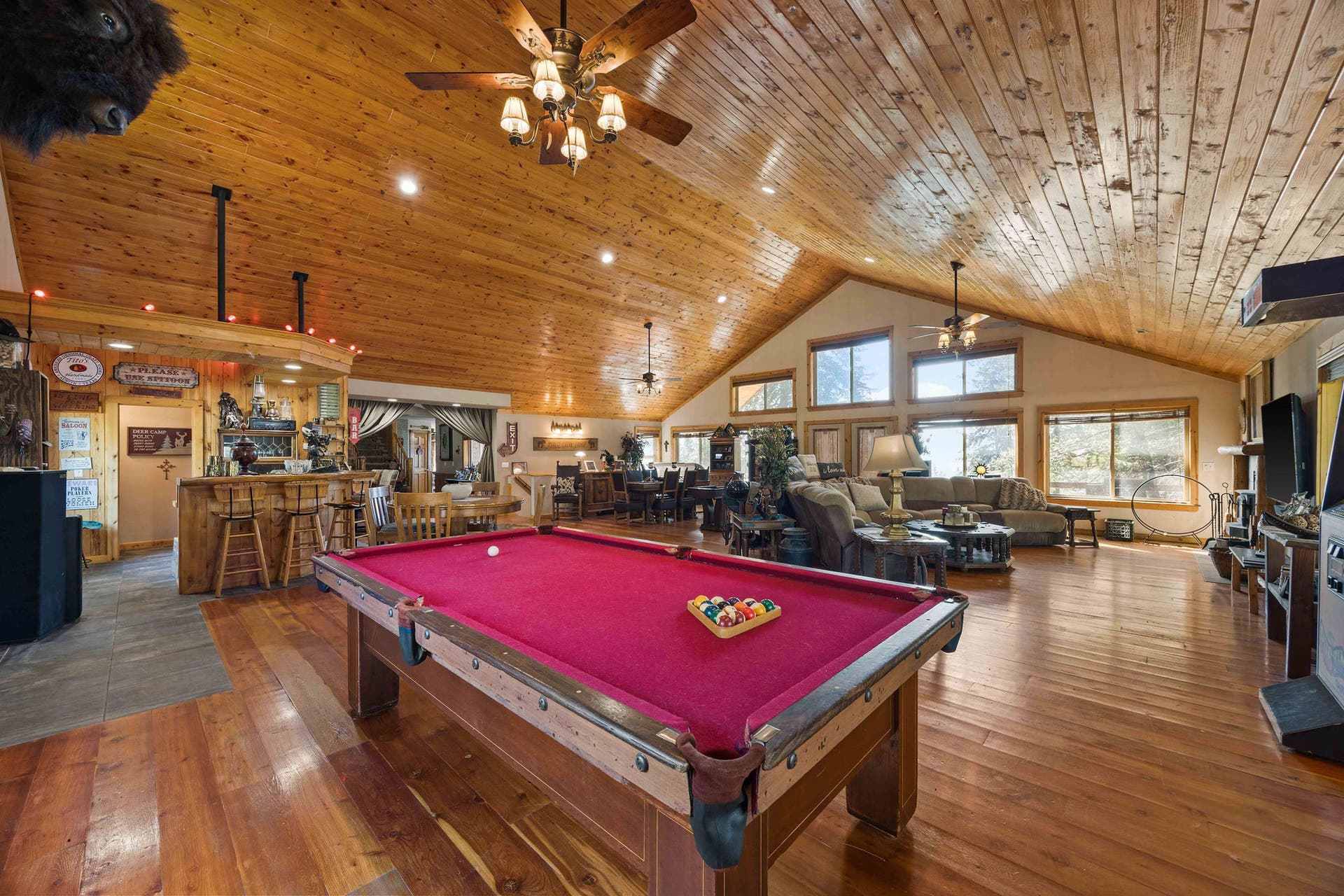 19605 Bower Lane, Proctor, MT 59929 19605 Bower Lane, Proctor, MT 59929