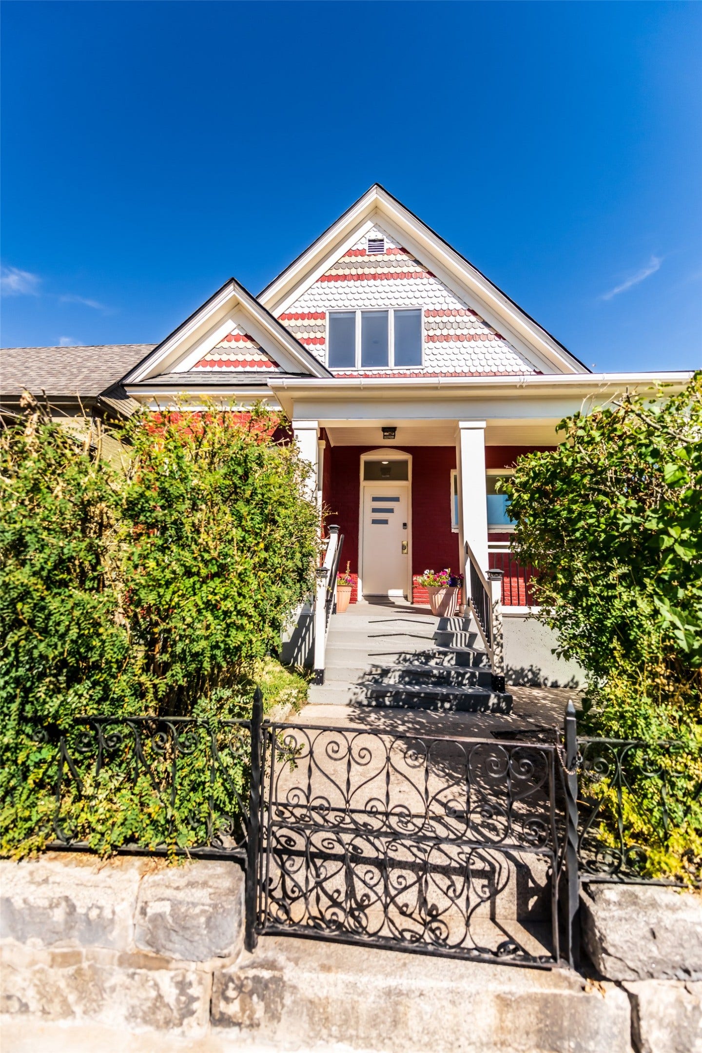 705 W Park Street, Butte, MT 59701 Distinctive gable architecture with decorative shingle siding