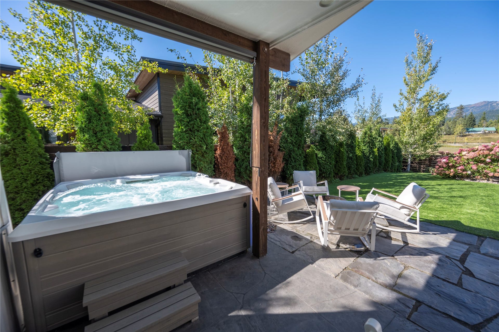 Hot tub