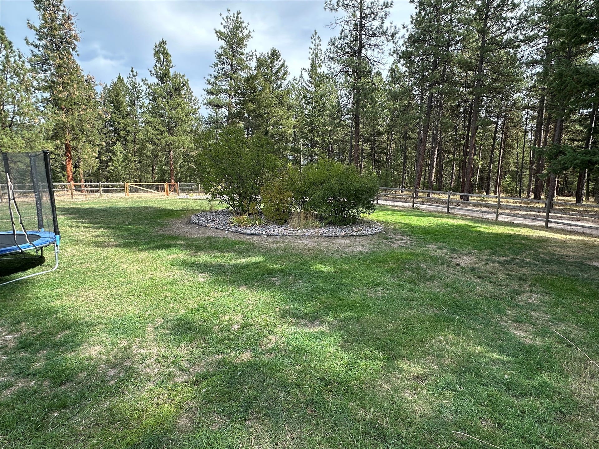 23405 Wahupa Lane, Huson, MT 59846 23405 Wahupa Lane, Huson, MT 59846