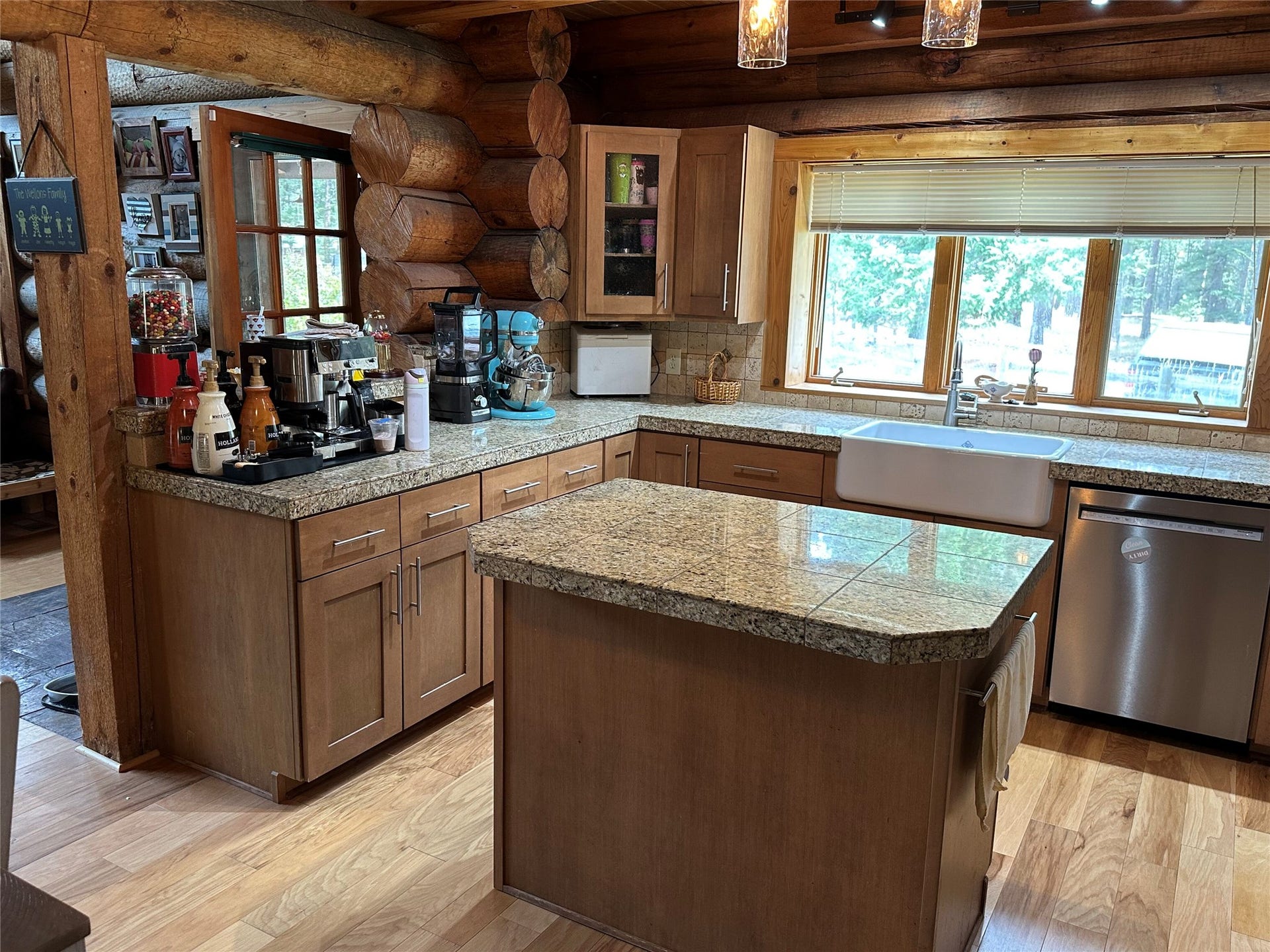 23405 Wahupa Lane, Huson, MT 59846 23405 Wahupa Lane, Huson, MT 59846