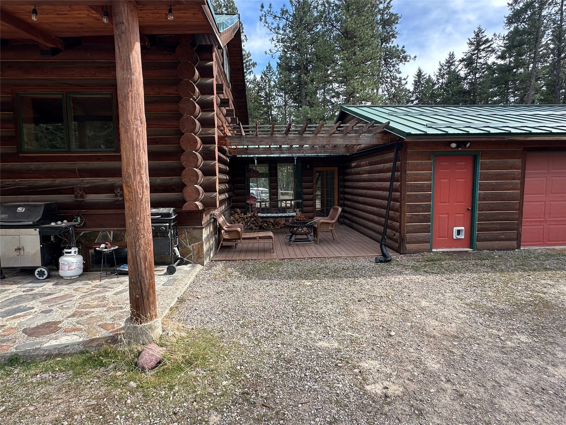 23405 Wahupa Lane, Huson, MT 59846 23405 Wahupa Lane, Huson, MT 59846