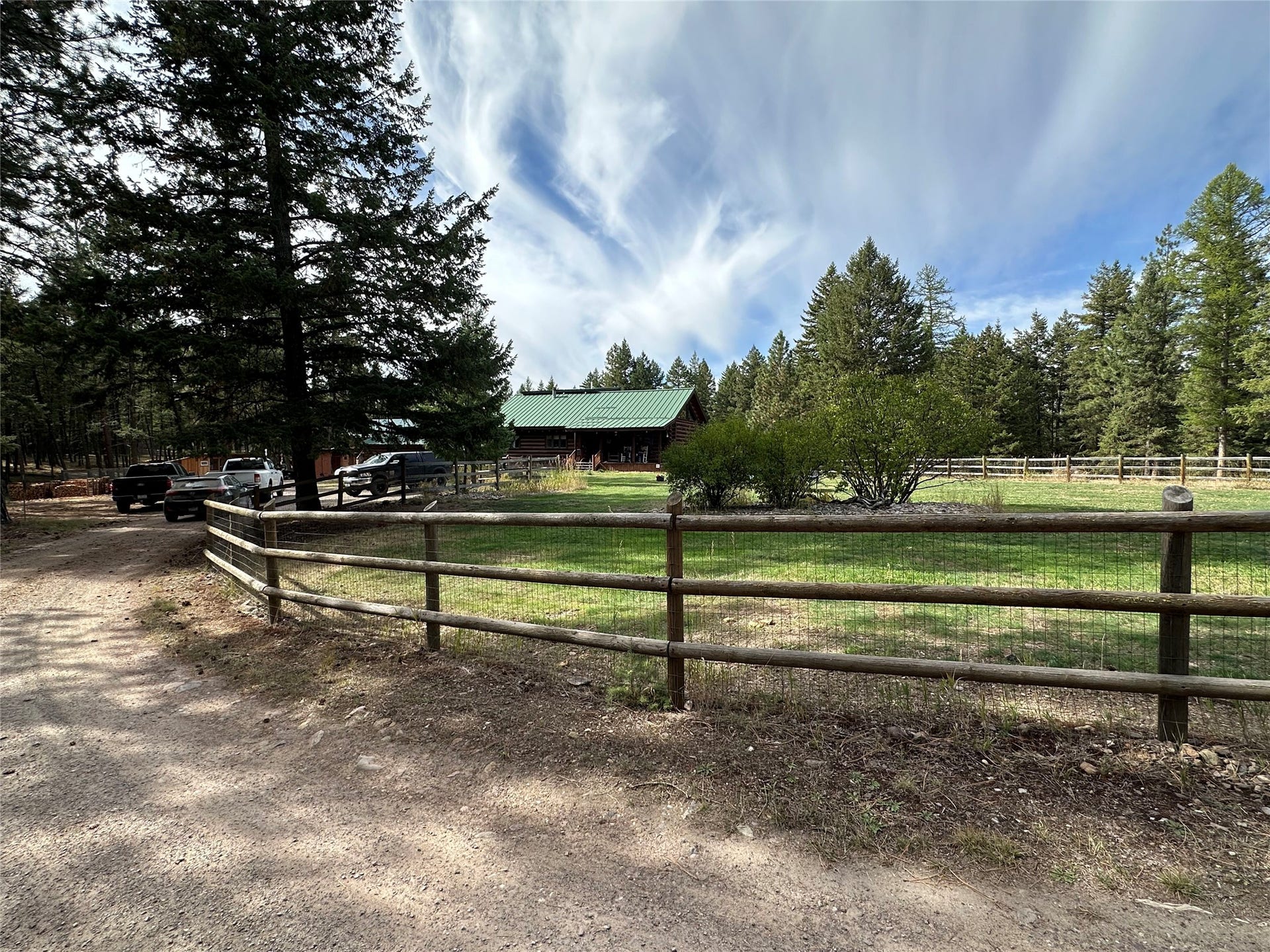 23405 Wahupa Lane, Huson, MT 59846 23405 Wahupa Lane, Huson, MT 59846