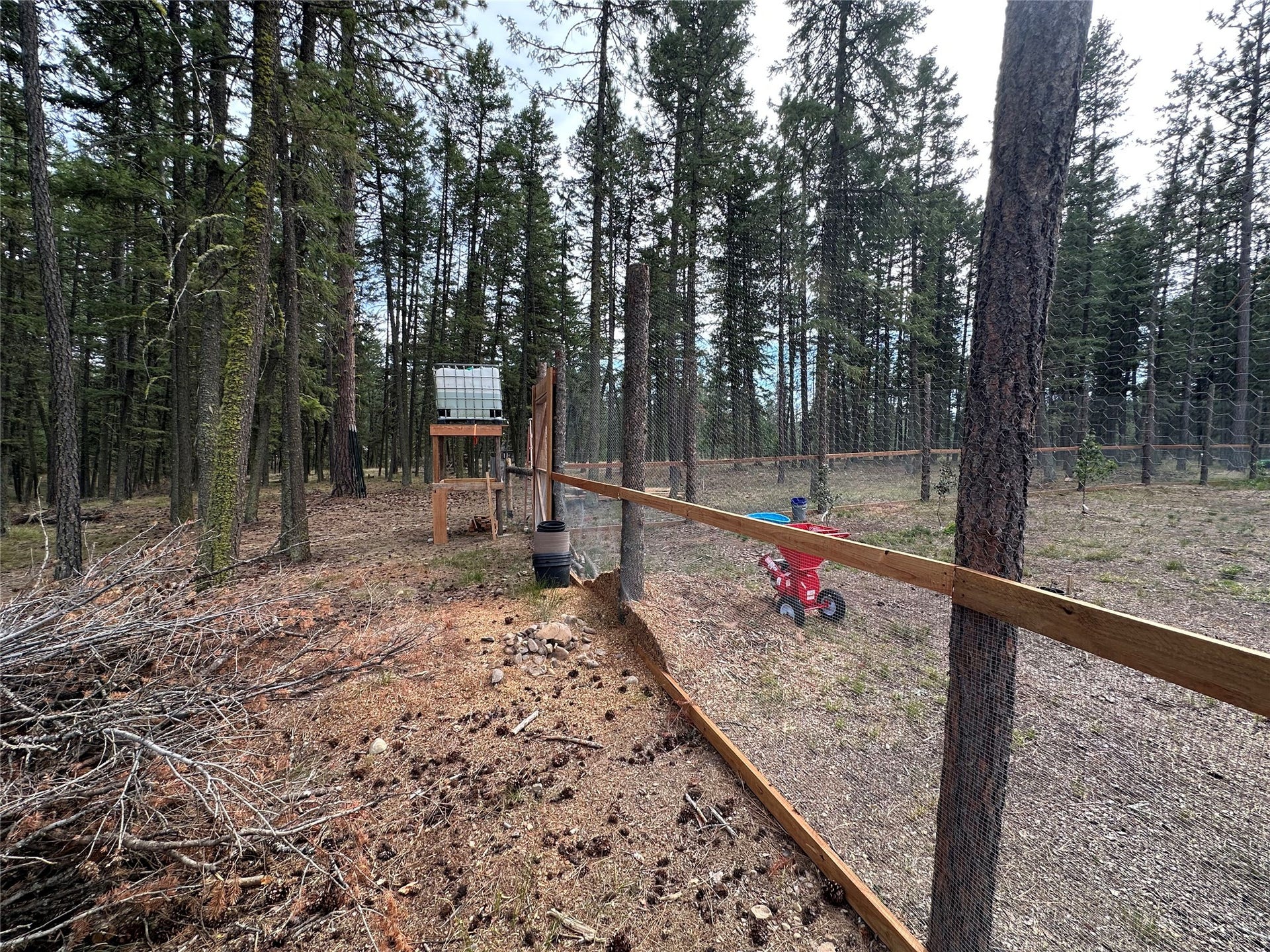 23405 Wahupa Lane, Huson, MT 59846 23405 Wahupa Lane, Huson, MT 59846
