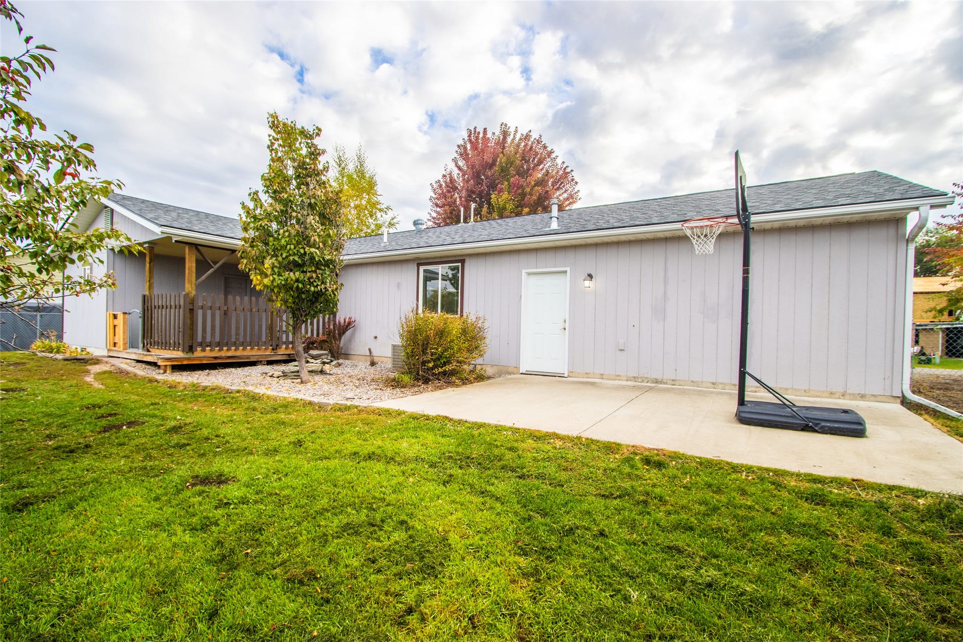 224 Sleepy Horse Lane, Kalispell, MT 59901