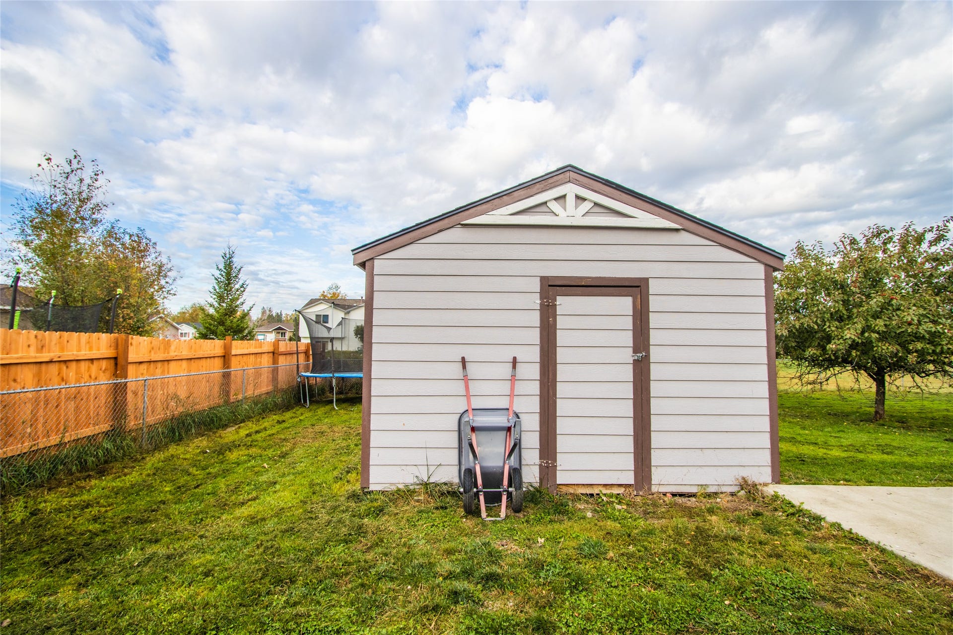 224 Sleepy Horse Lane, Kalispell, MT 59901