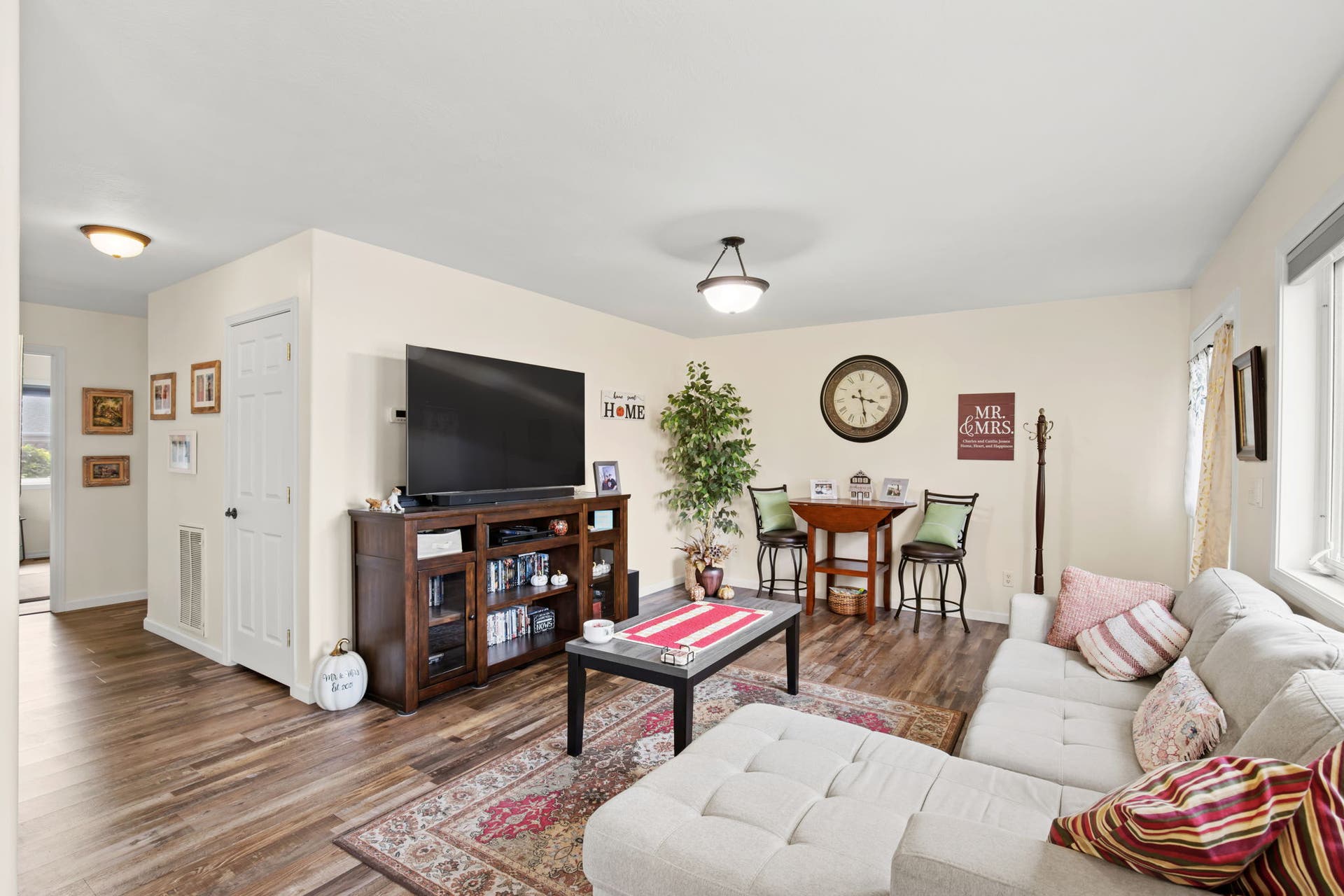 2541 Castle Pines Way, Great Falls, MT 59405 Wood-finish flooring, recessed lighting, and large windows with natural light
