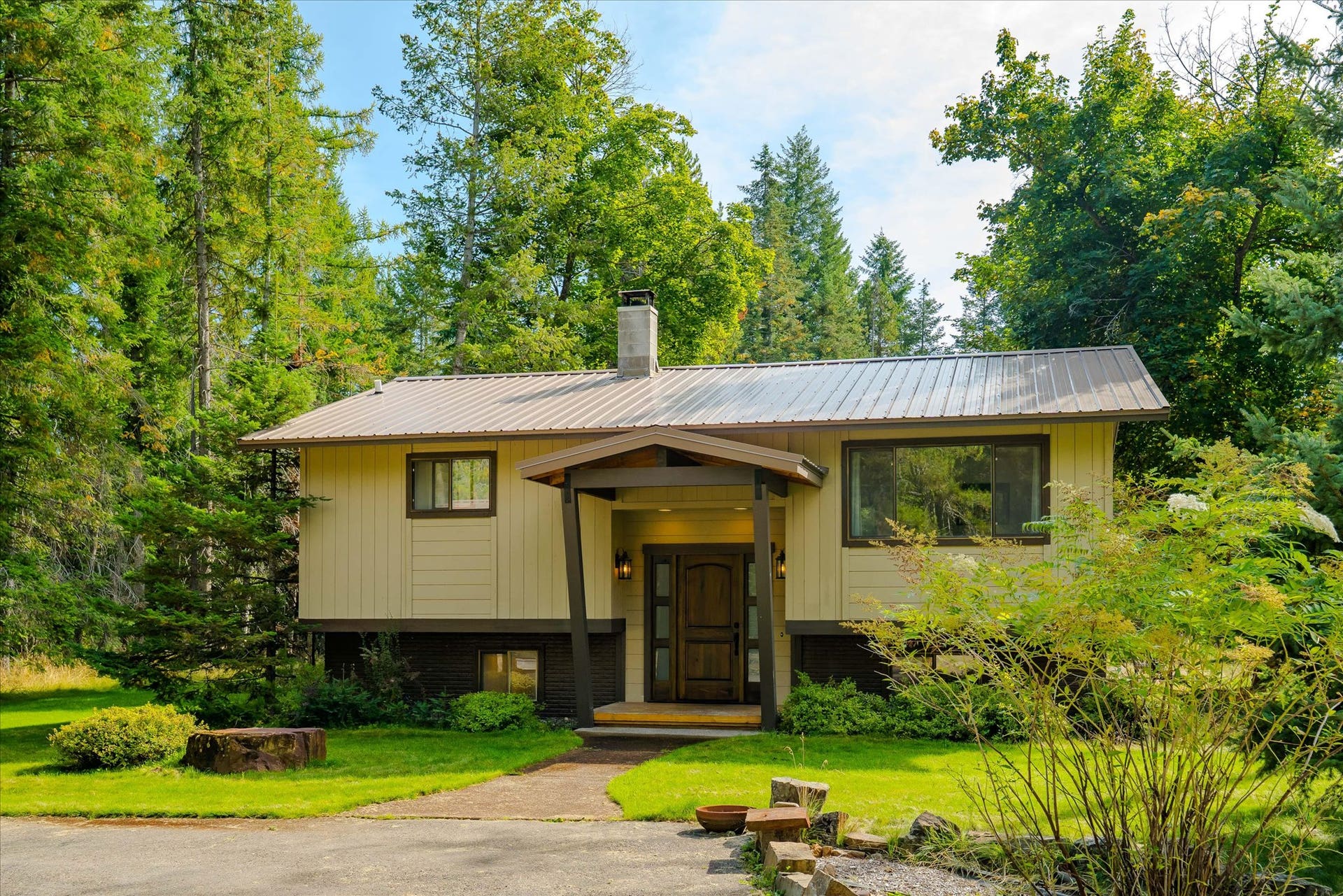 4955 Foothill Road, Bigfork, MT 59911 4955 Foothill Road, Bigfork, MT 59911