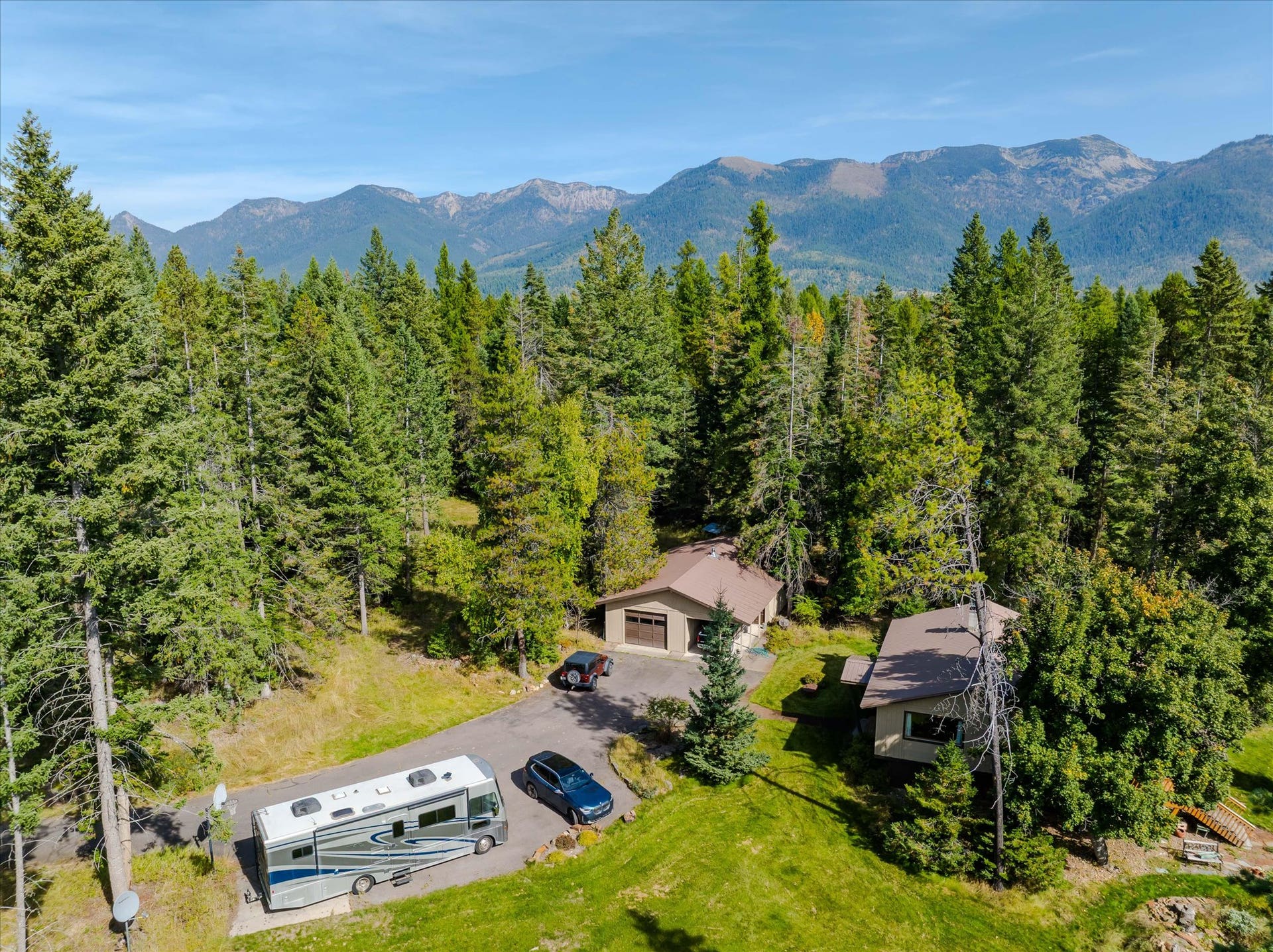 4955 Foothill Road, Bigfork, MT 59911 RV is not included