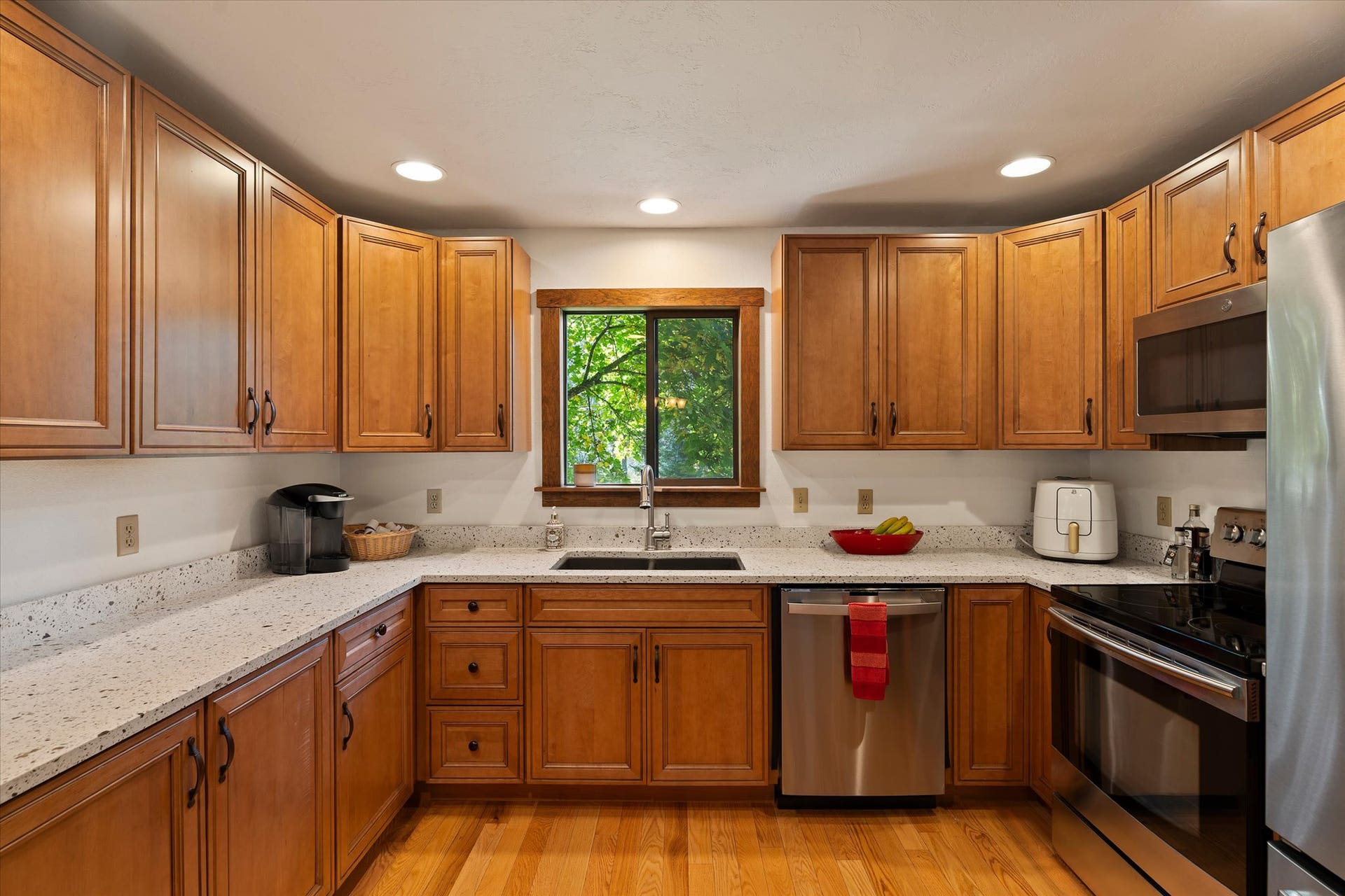 4955 Foothill Road, Bigfork, MT 59911 4955 Foothill Road, Bigfork, MT 59911