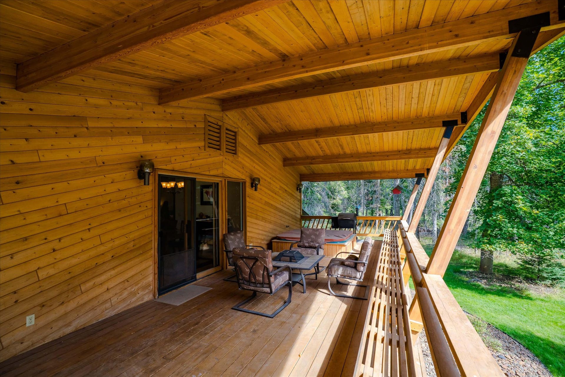 4955 Foothill Road, Bigfork, MT 59911 4955 Foothill Road, Bigfork, MT 59911