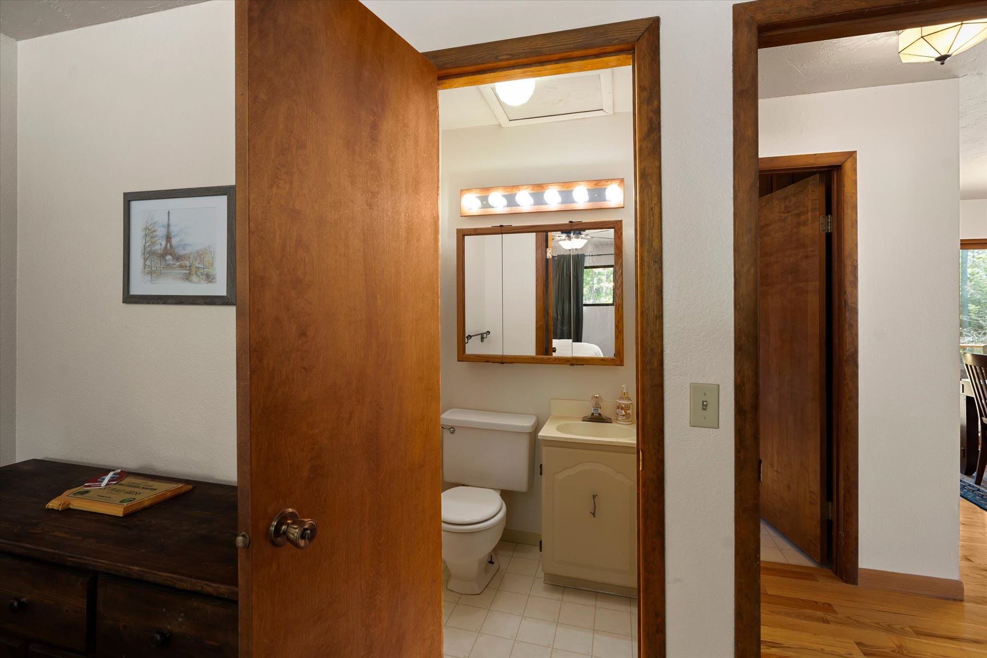 4955 Foothill Road, Bigfork, MT 59911 1/2 bath in primary bedroom